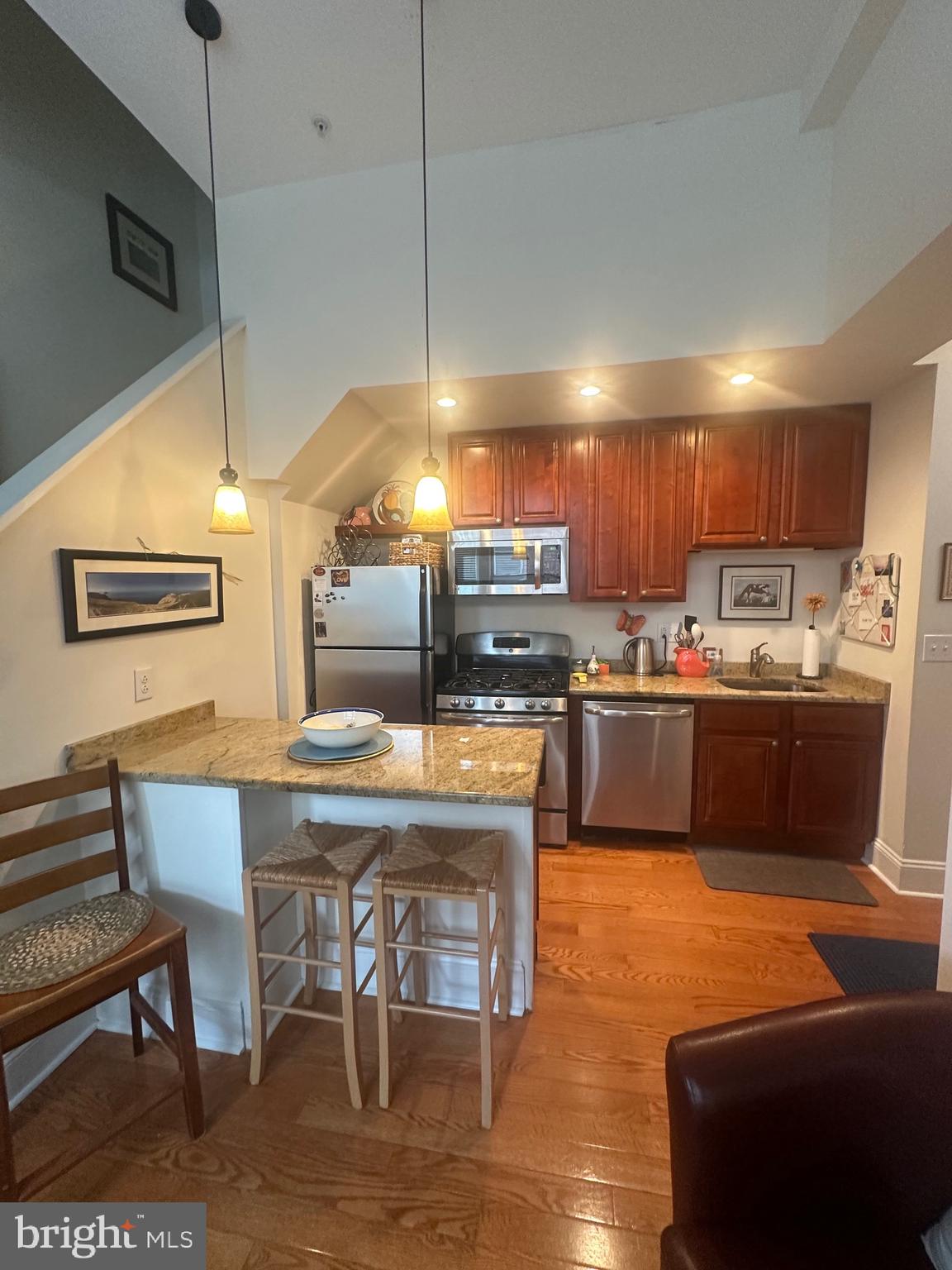 WASHINGTON SQ WEST - Residential Lease