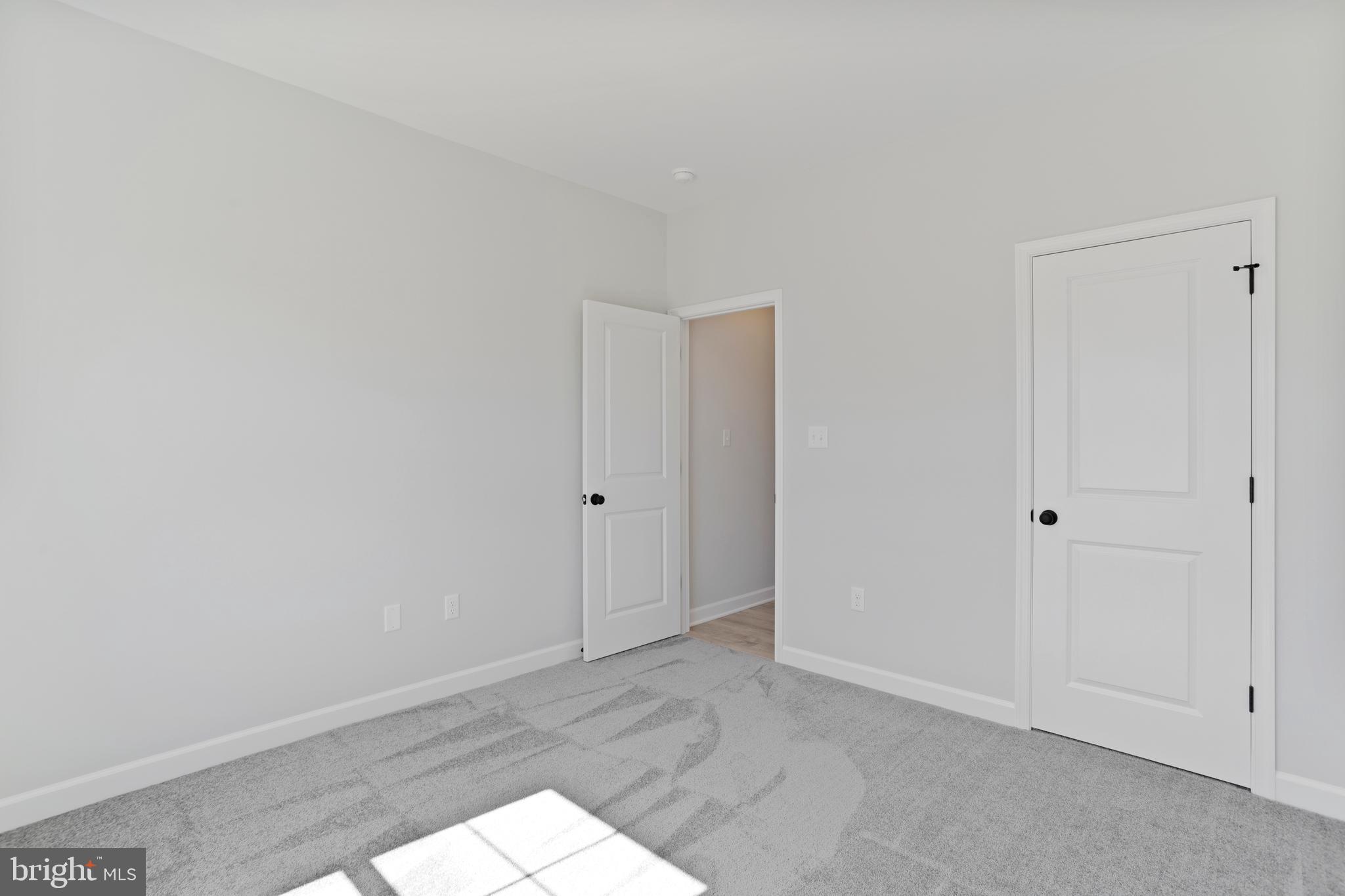 CAREFREE ACRES - Residential