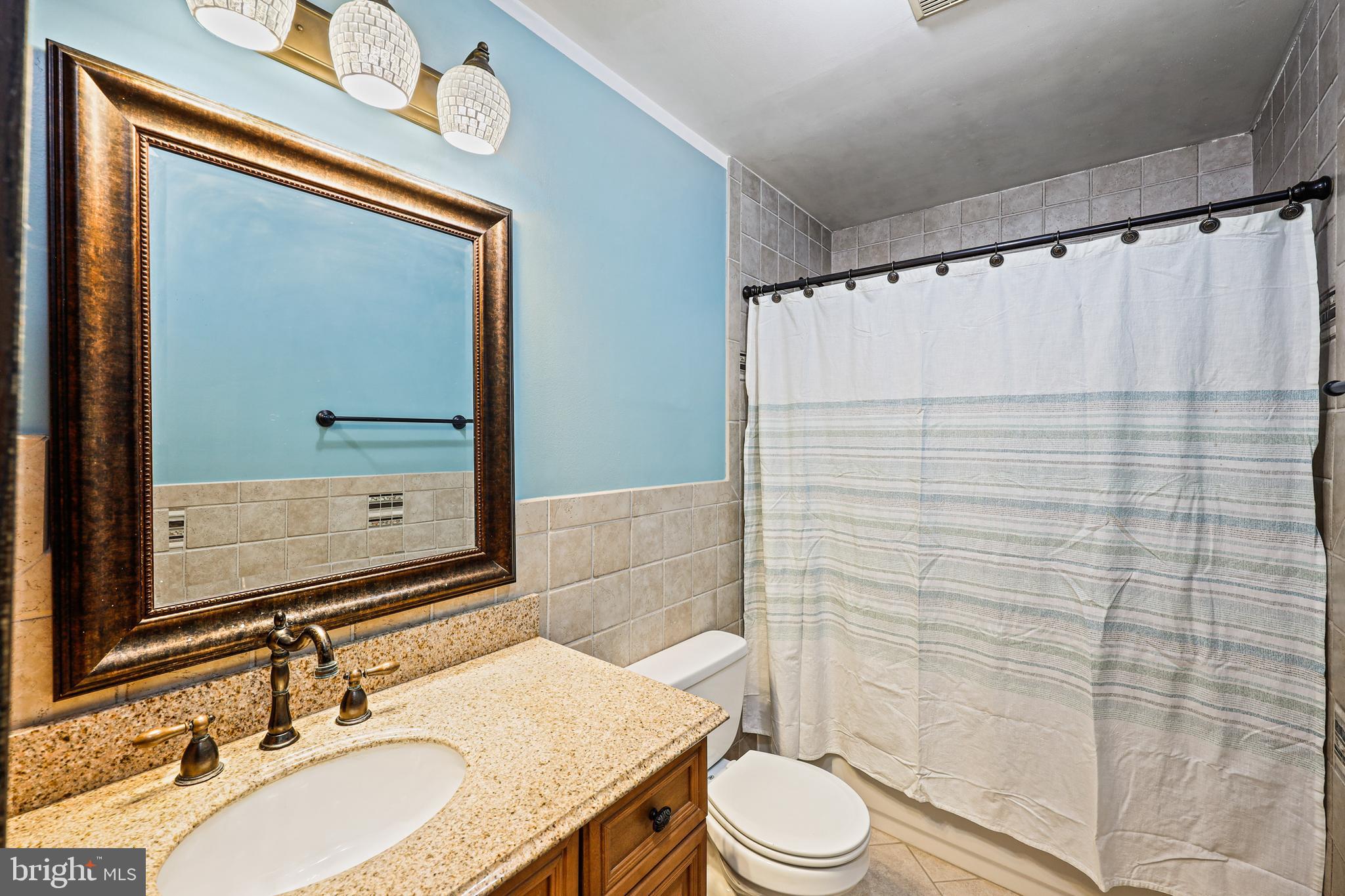 BRADFORD VILLAGE - Residential