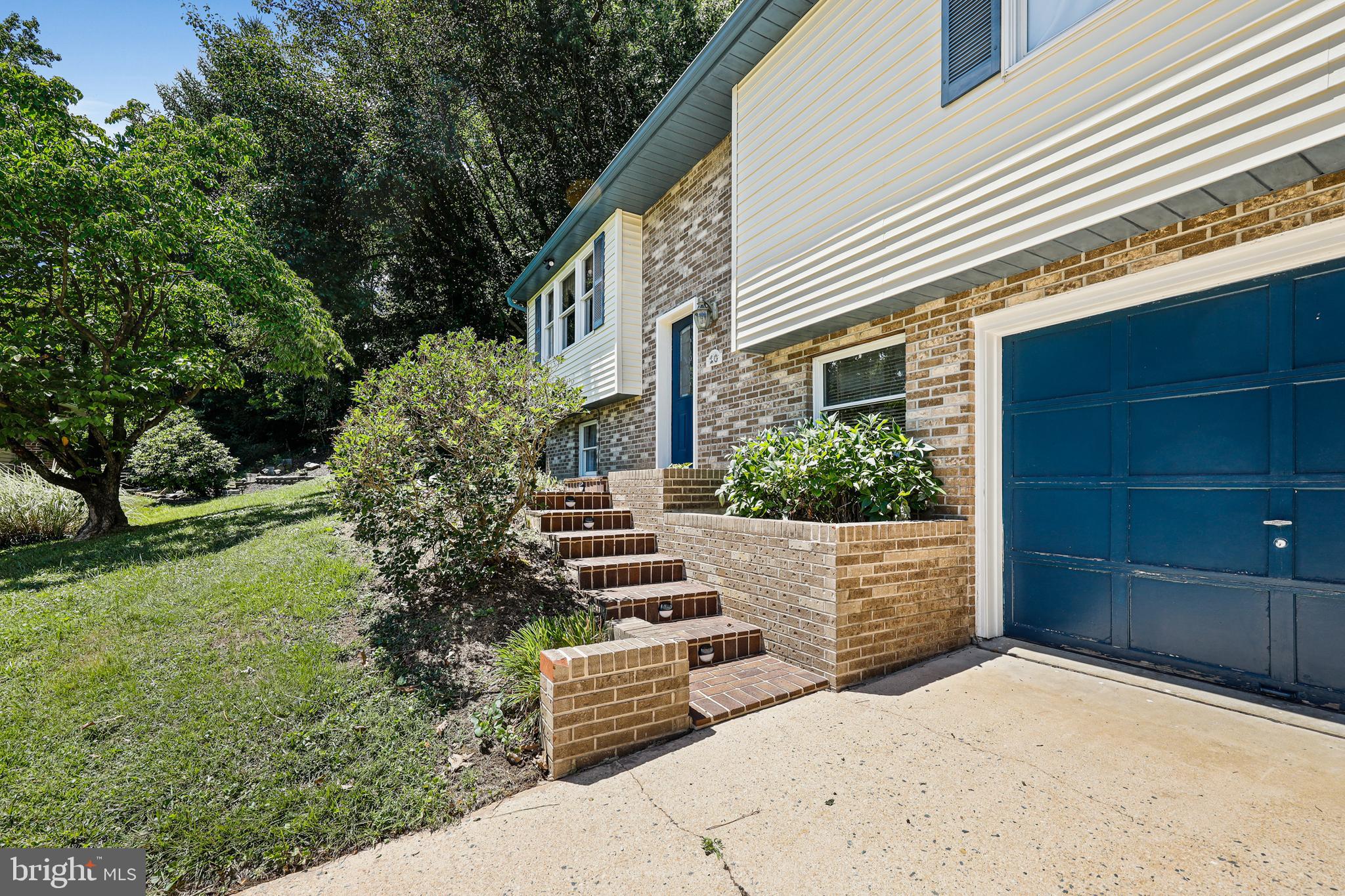 BRADFORD VILLAGE - Residential