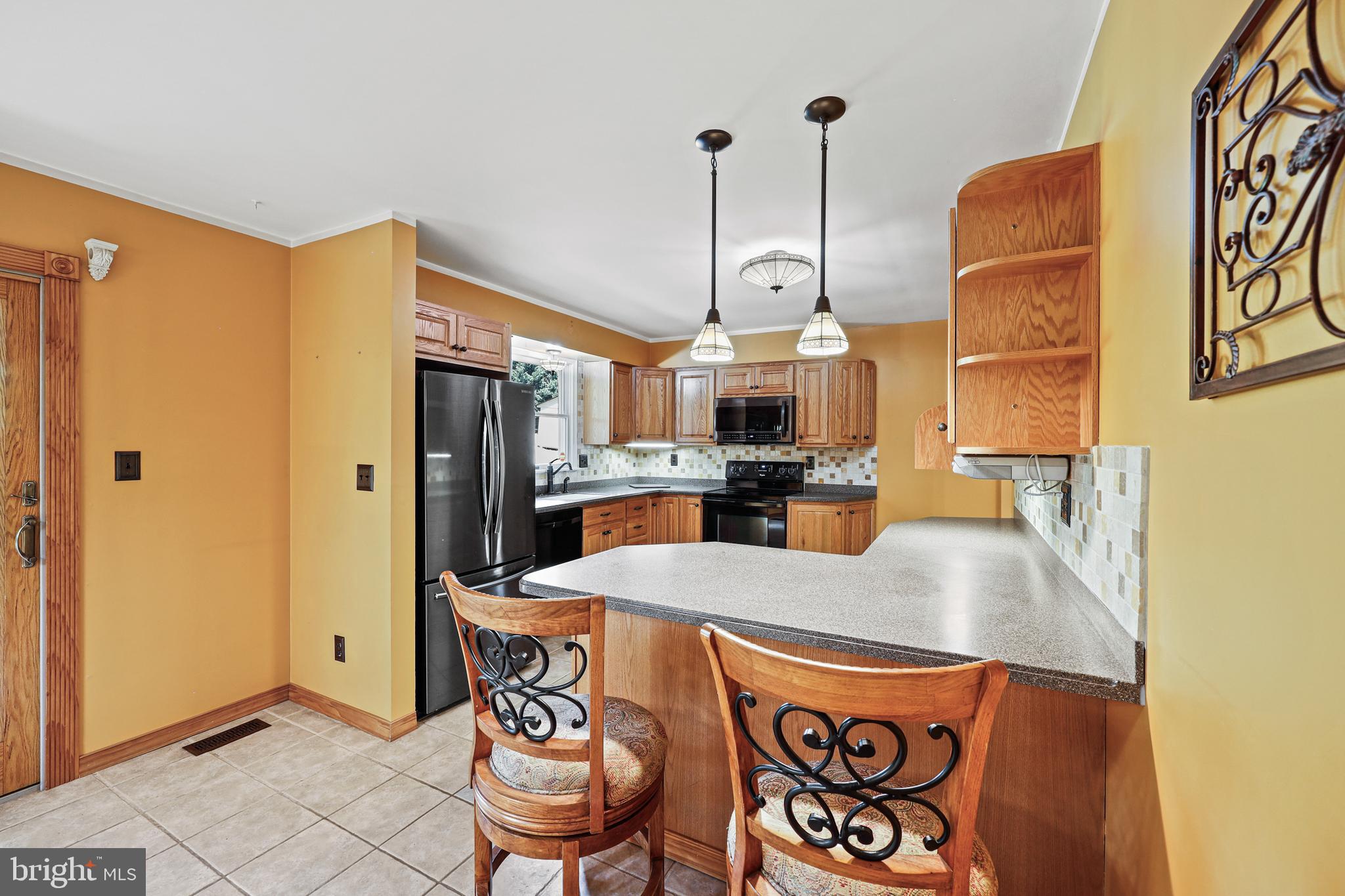 BRADFORD VILLAGE - Residential