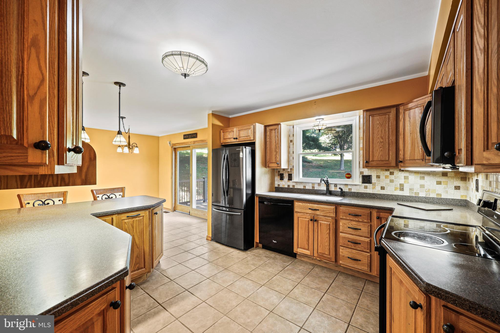 BRADFORD VILLAGE - Residential