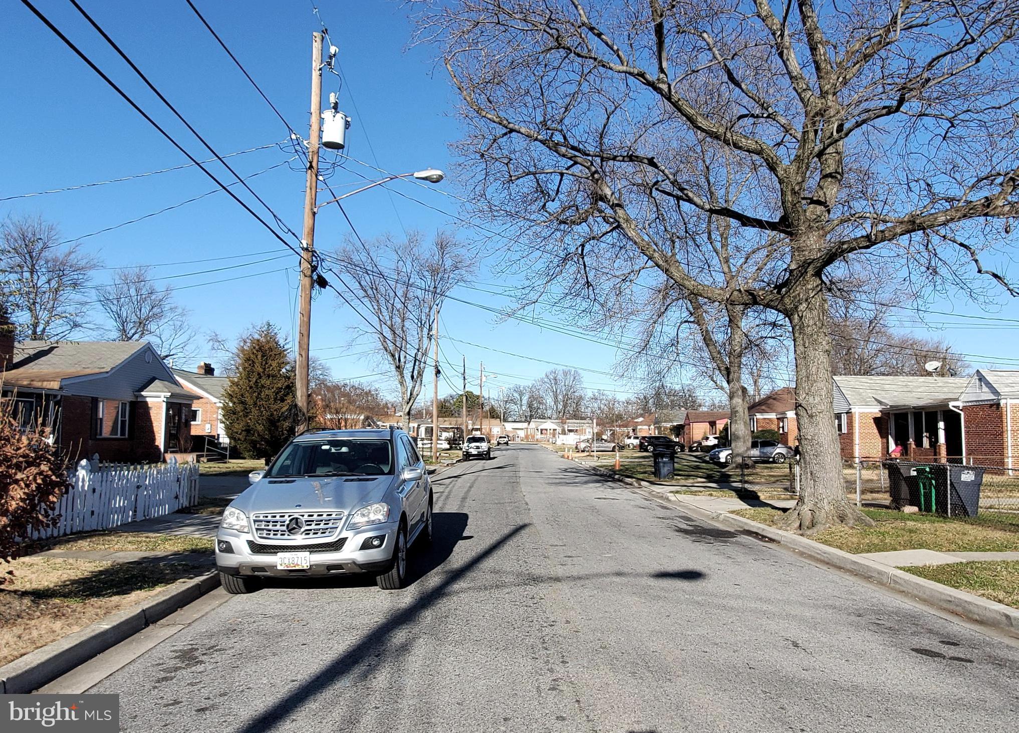 RIGGS MANOR - Residential