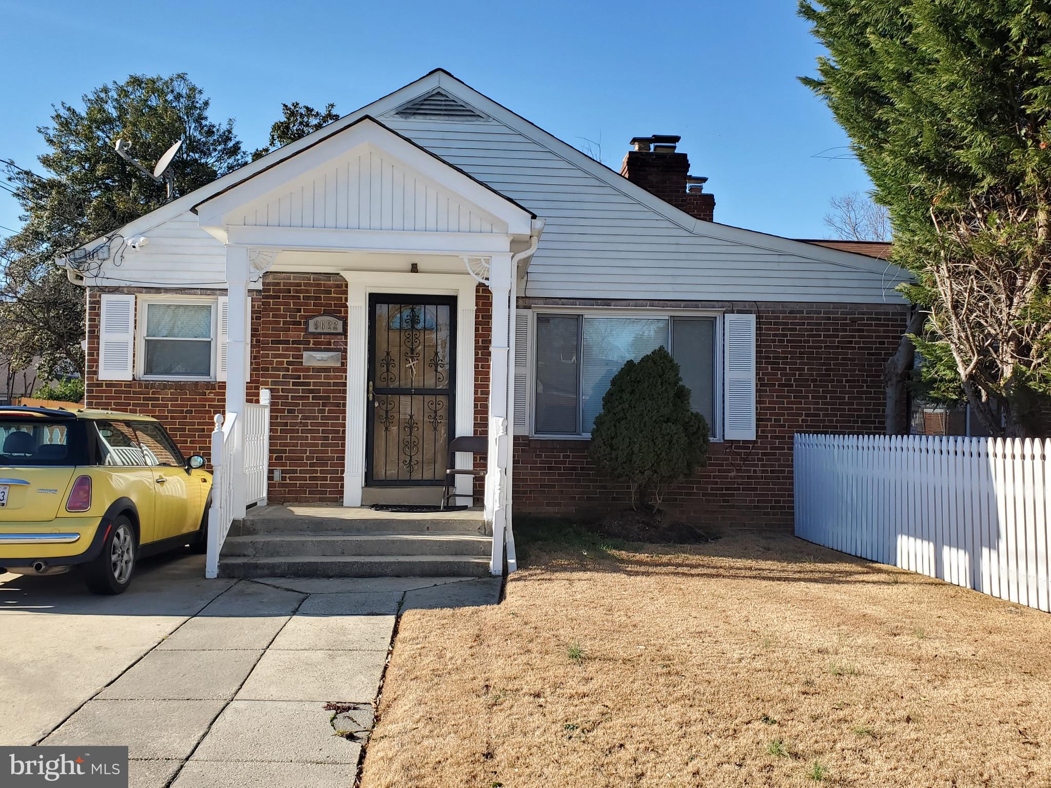 RIGGS MANOR - Residential