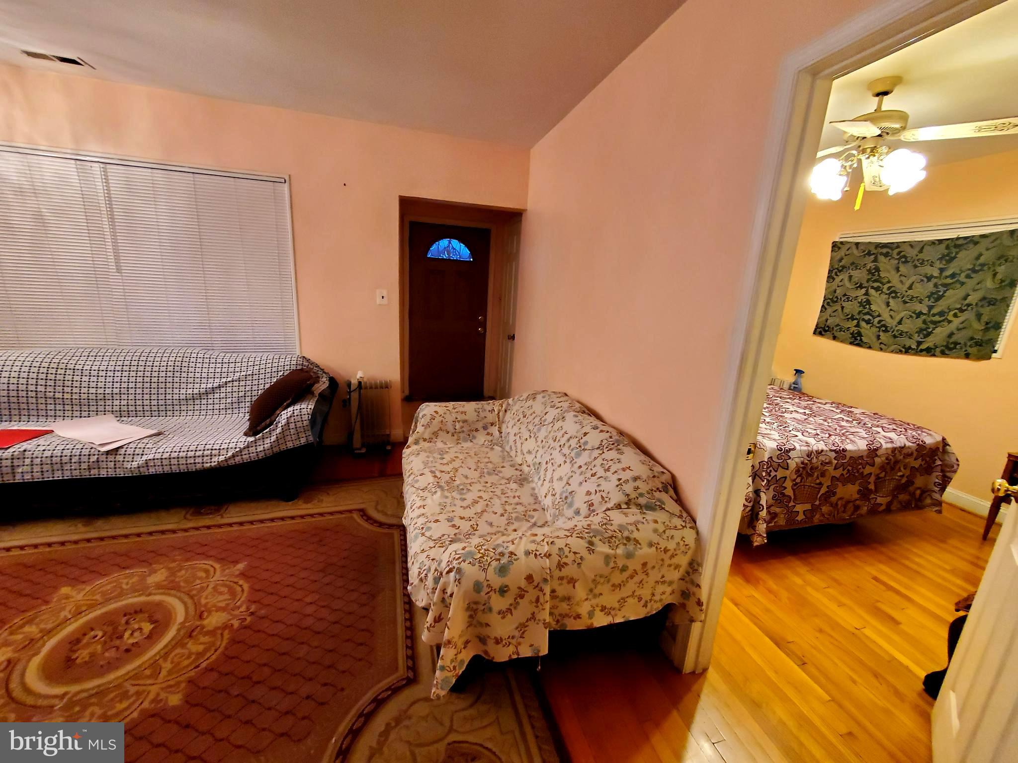 RIGGS MANOR - Residential