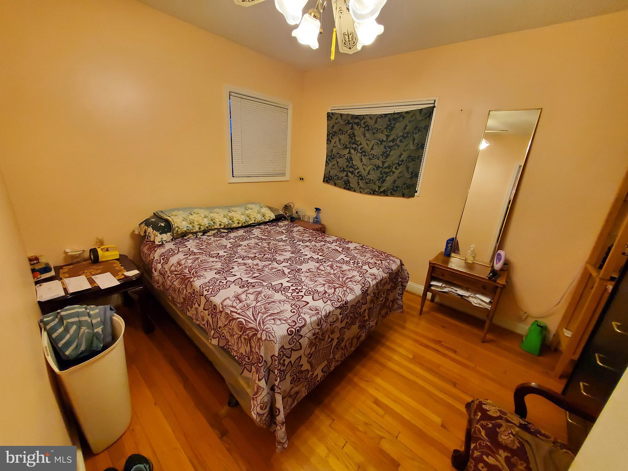 RIGGS MANOR - Residential