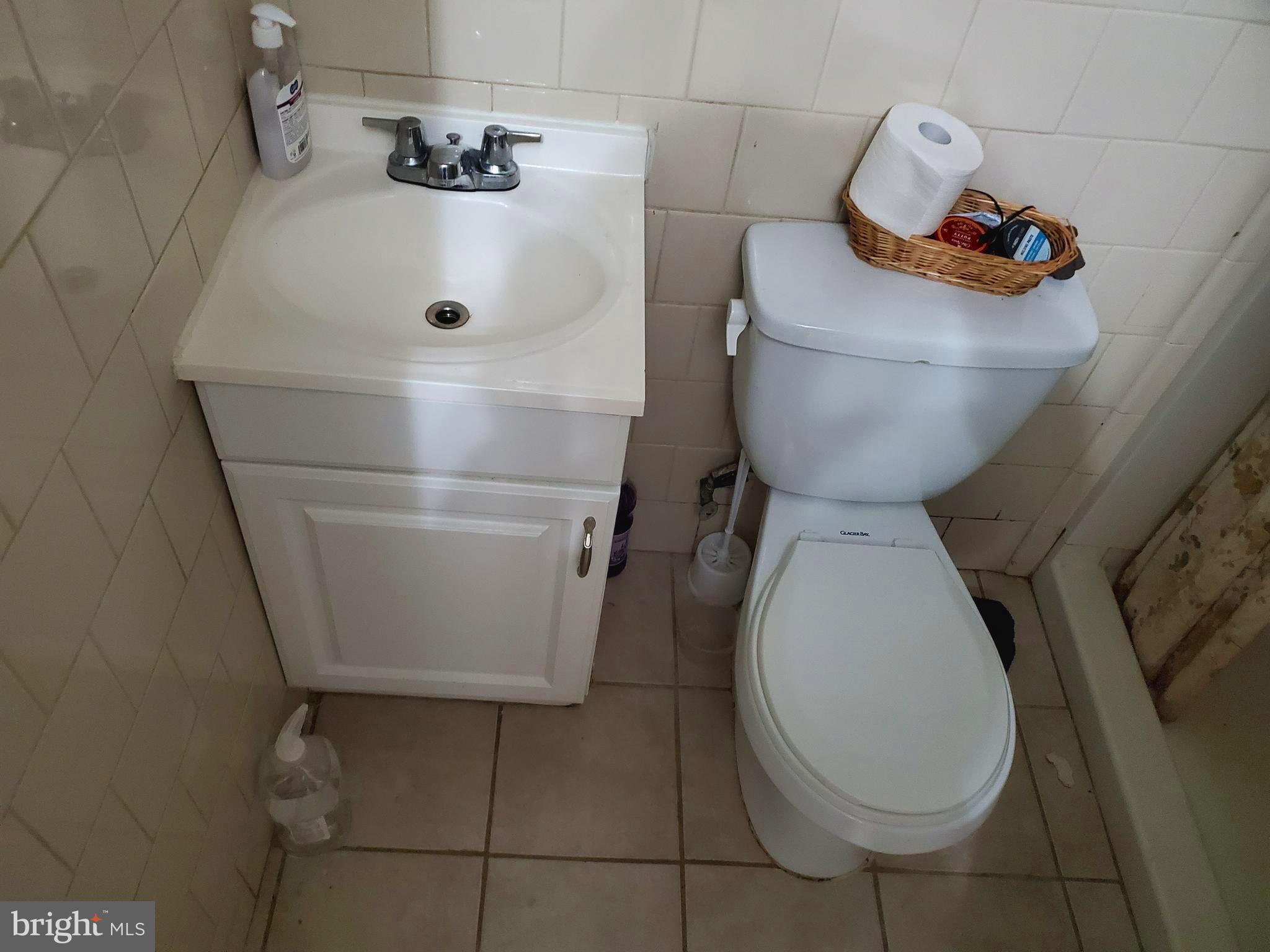 RIGGS MANOR - Residential