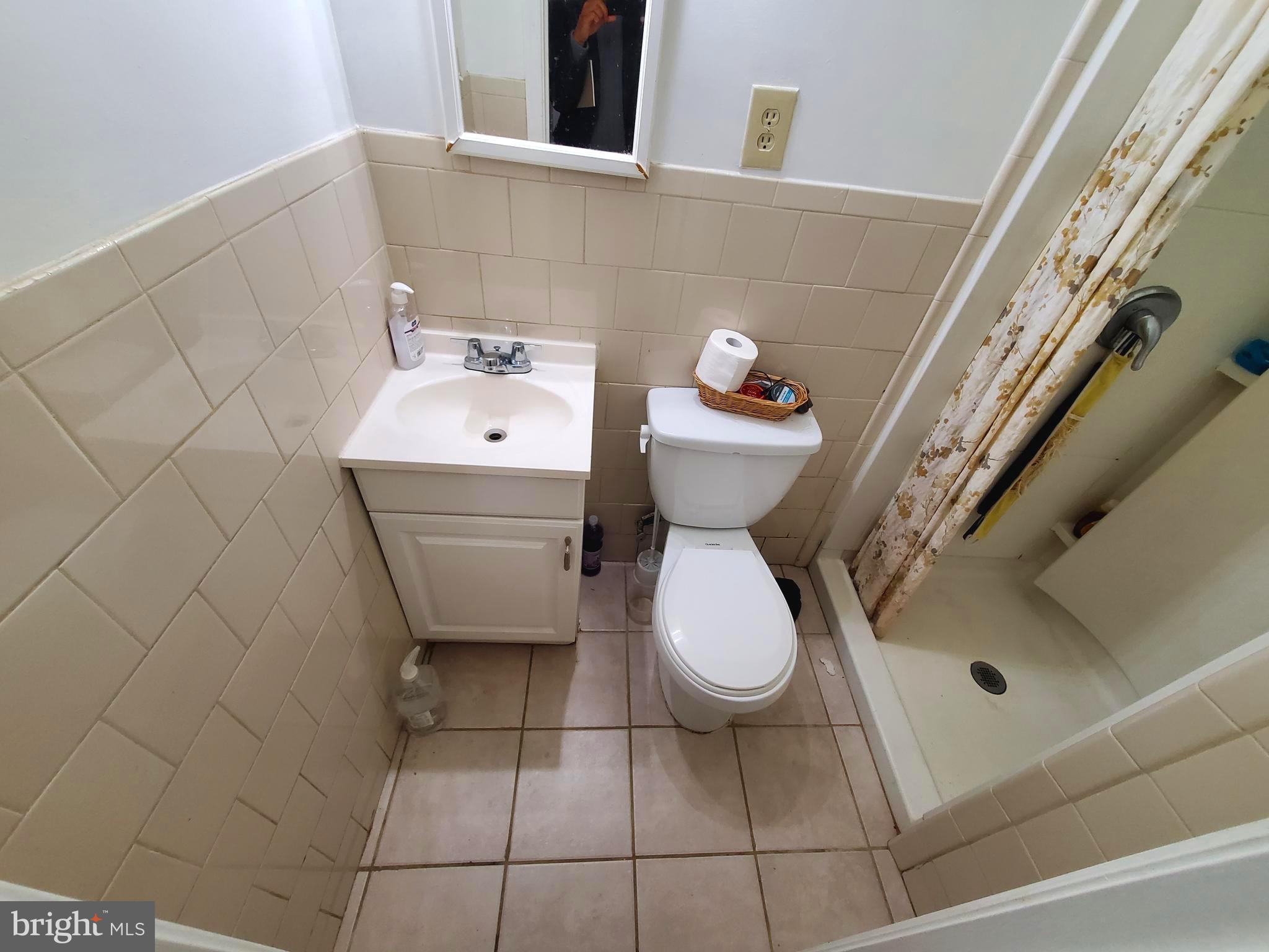 RIGGS MANOR - Residential