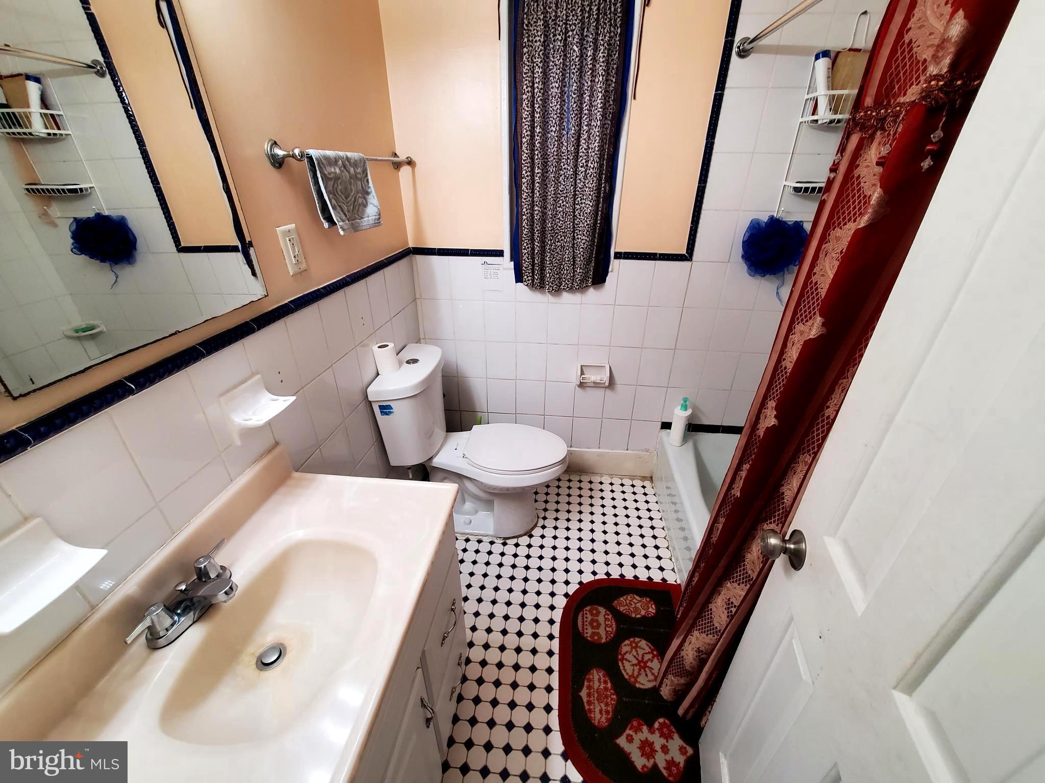 RIGGS MANOR - Residential