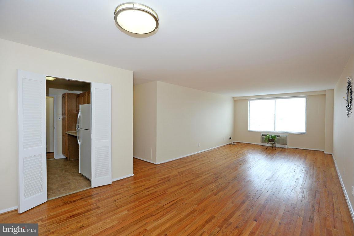 WASHINGTON TOWER - Residential