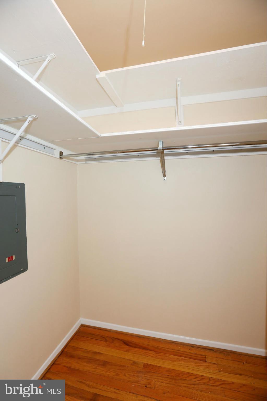 WASHINGTON TOWER - Residential