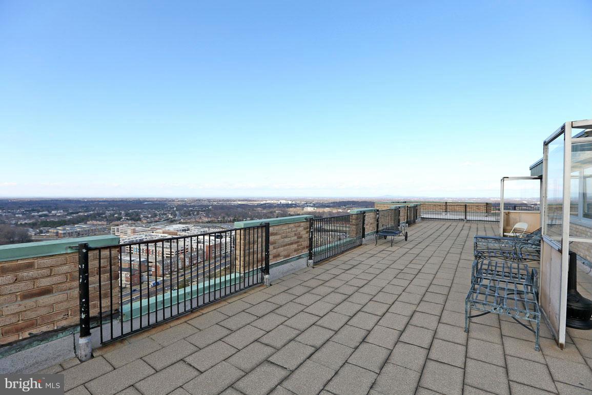 WASHINGTON TOWER - Residential