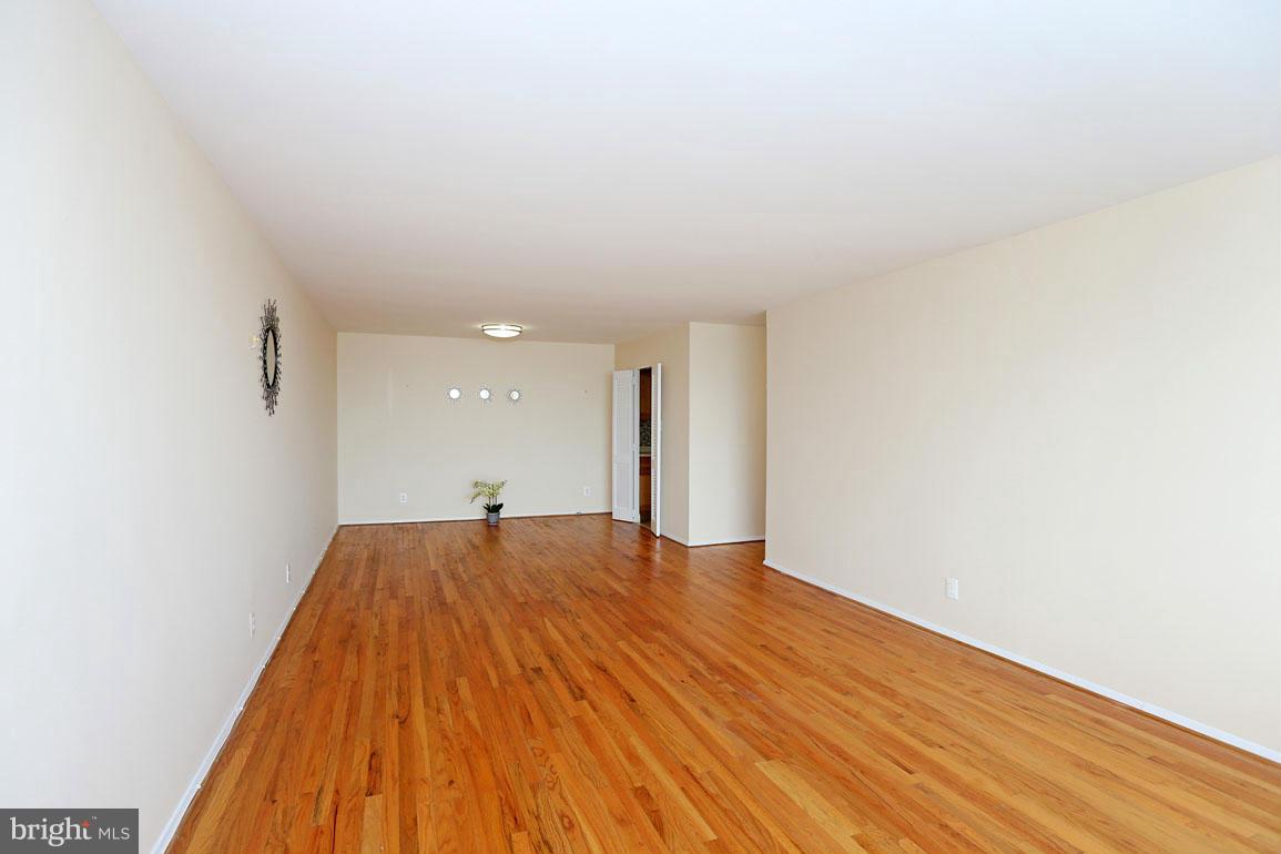 WASHINGTON TOWER - Residential