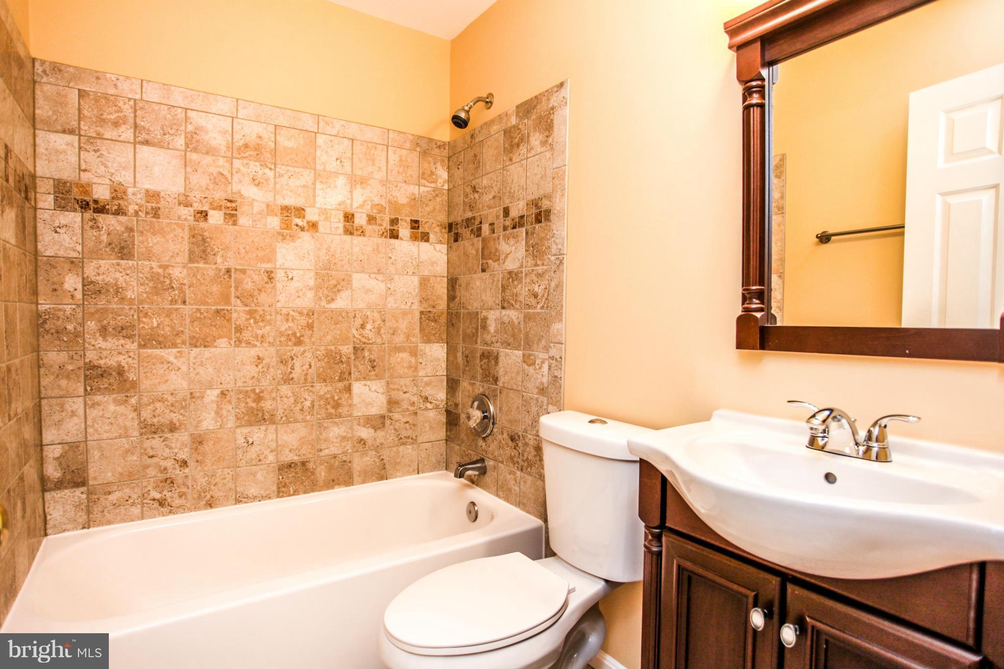 RIDGEFIELD CROSSING - Residential