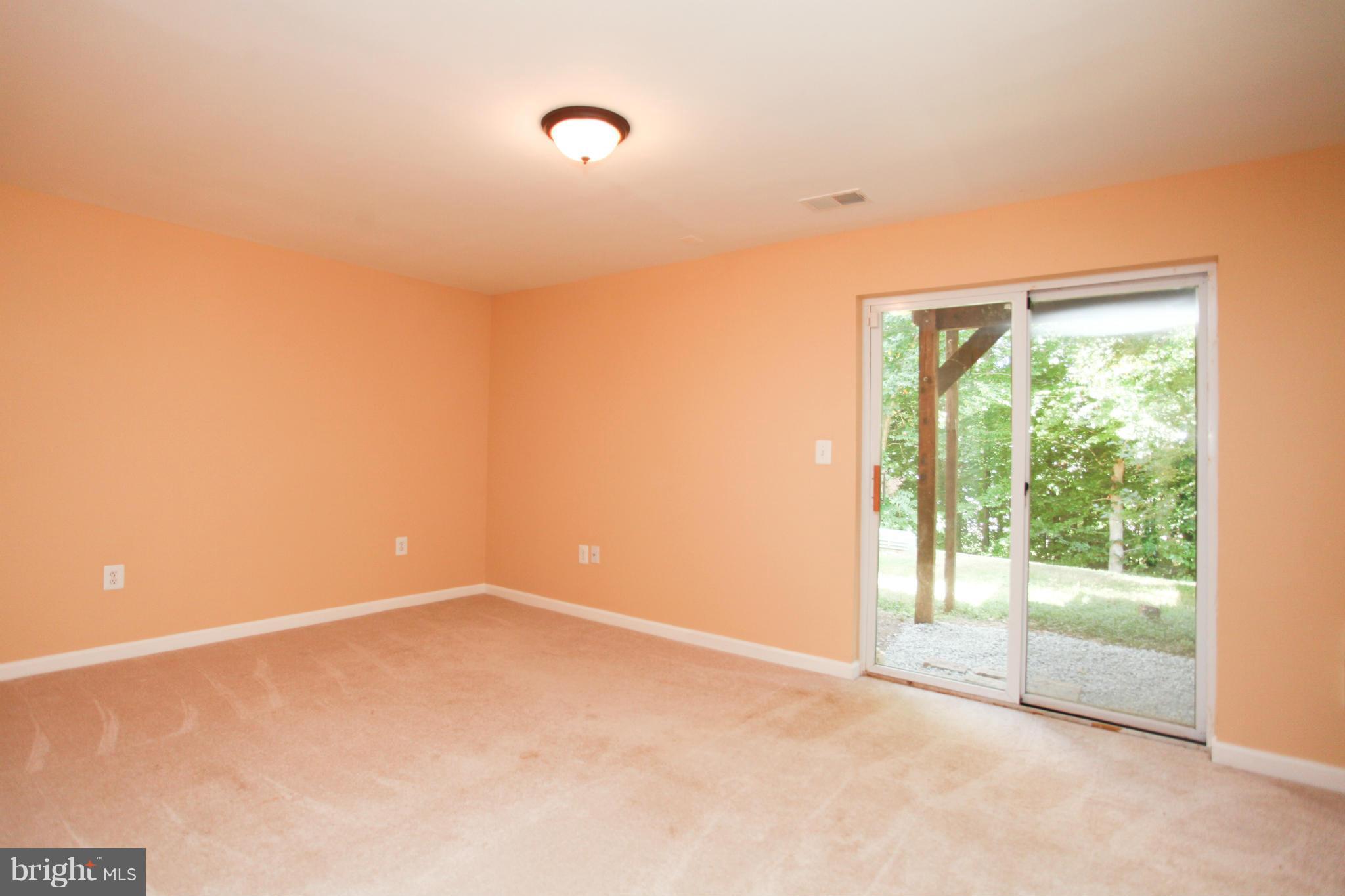 RIDGEFIELD CROSSING - Residential