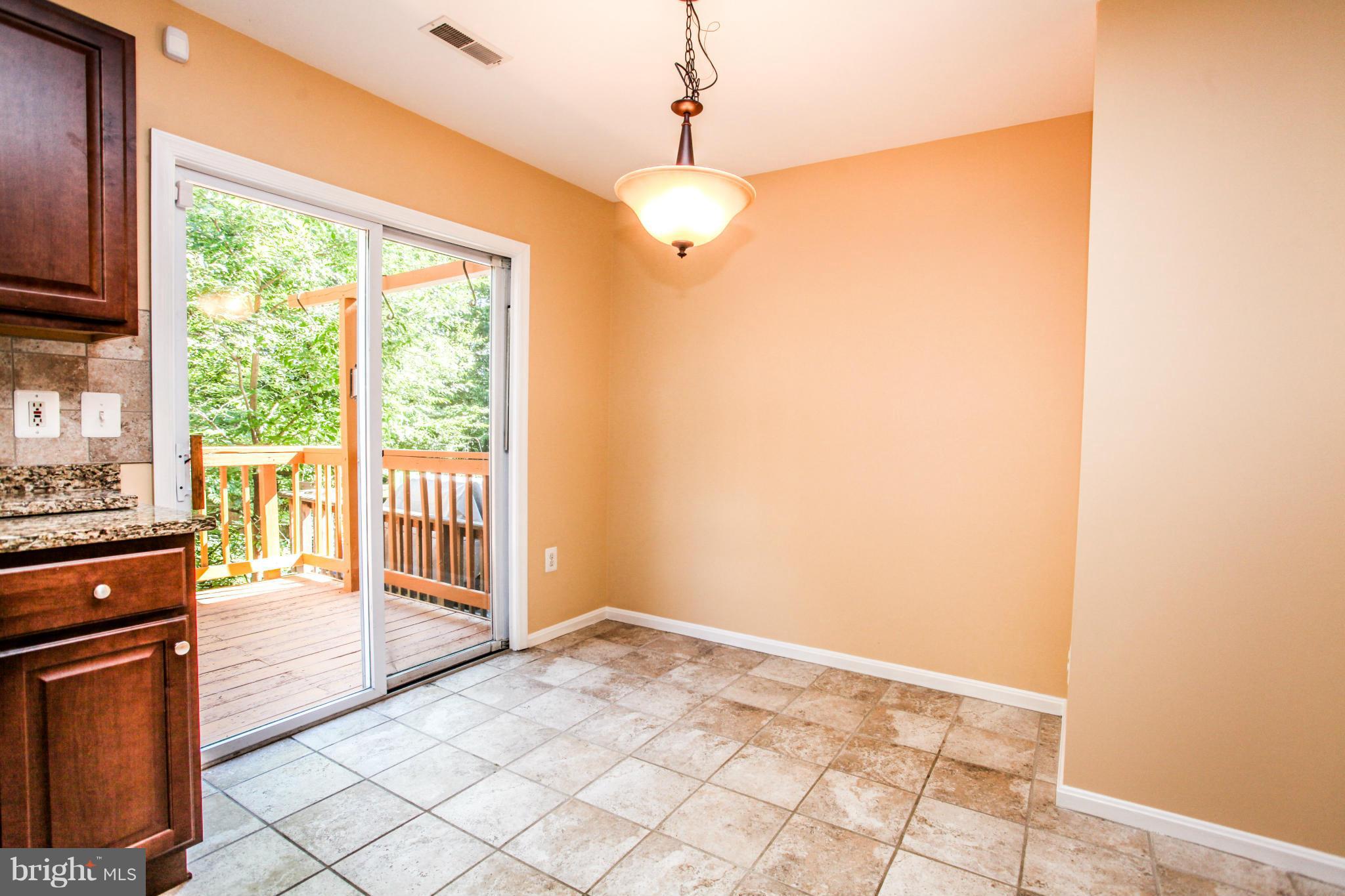 RIDGEFIELD CROSSING - Residential