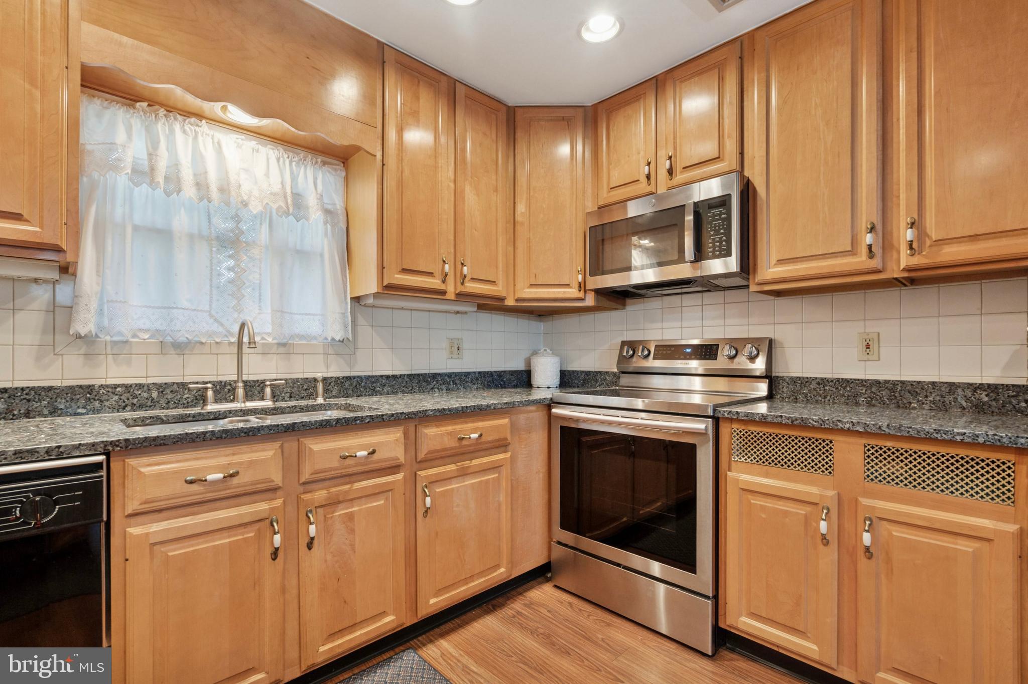 ORANGEWOOD - Residential