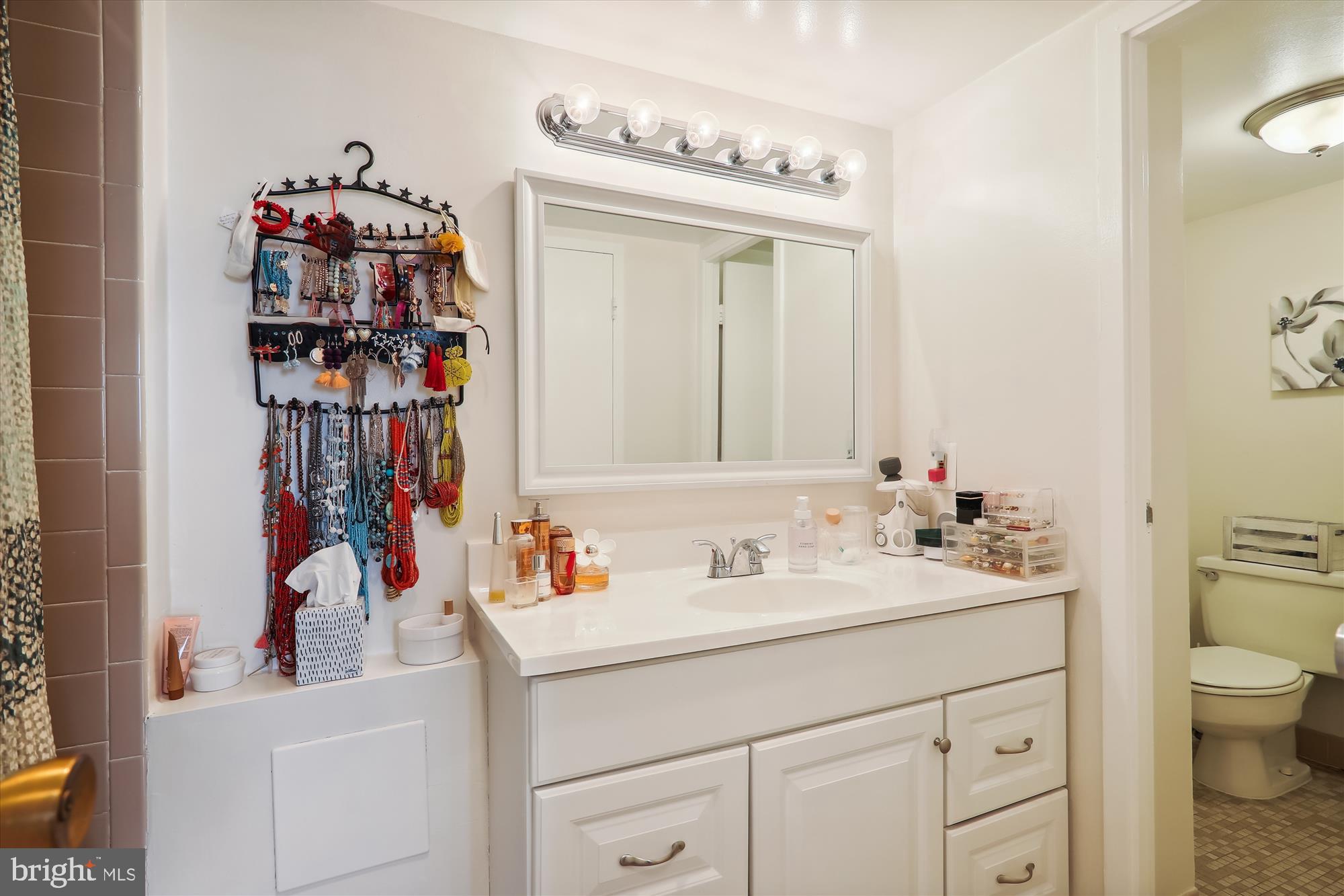 THE FORUM - Residential