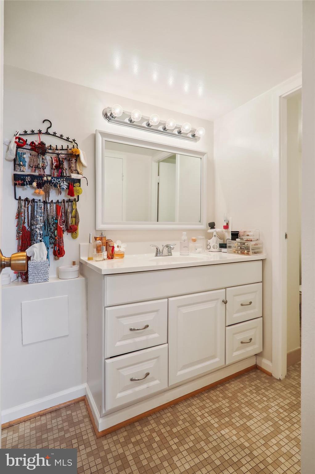 THE FORUM - Residential