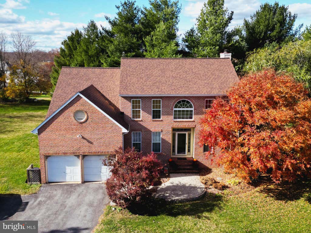 Photo of 114 Apple Cross Road, HARPERS FERRY, WV 25425 (MLS # WVJF2026066)