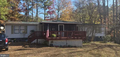 460 Brownings Cove, Shipman, VA MLS: VANL2000612