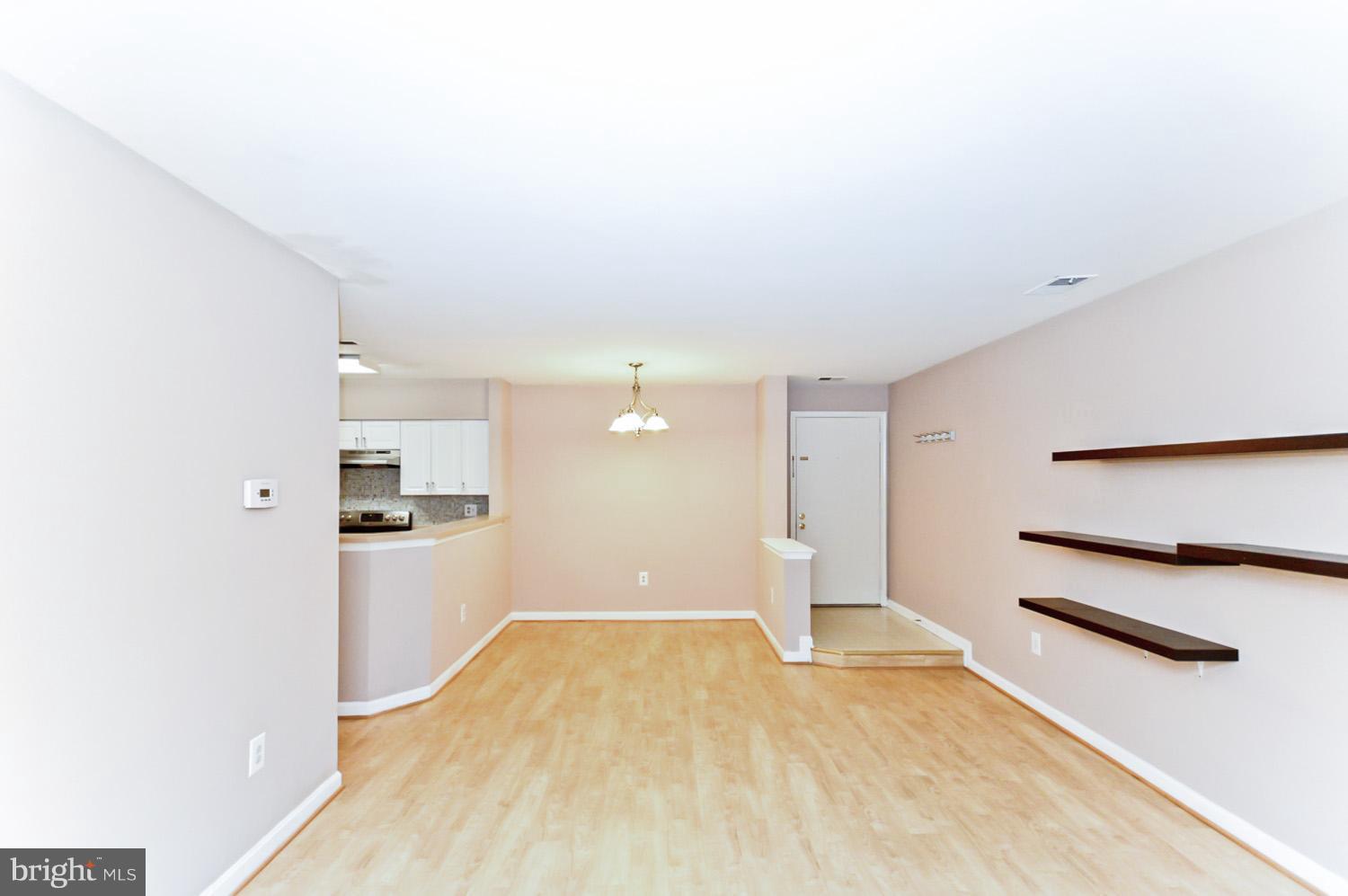 SURREY AT MANCHESTER LAKES - Residential