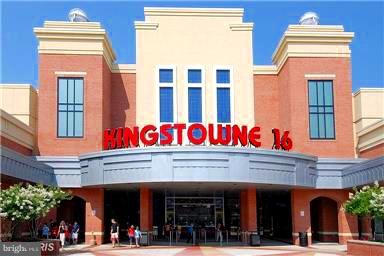 SURREY AT MANCHESTER LAKES - Residential