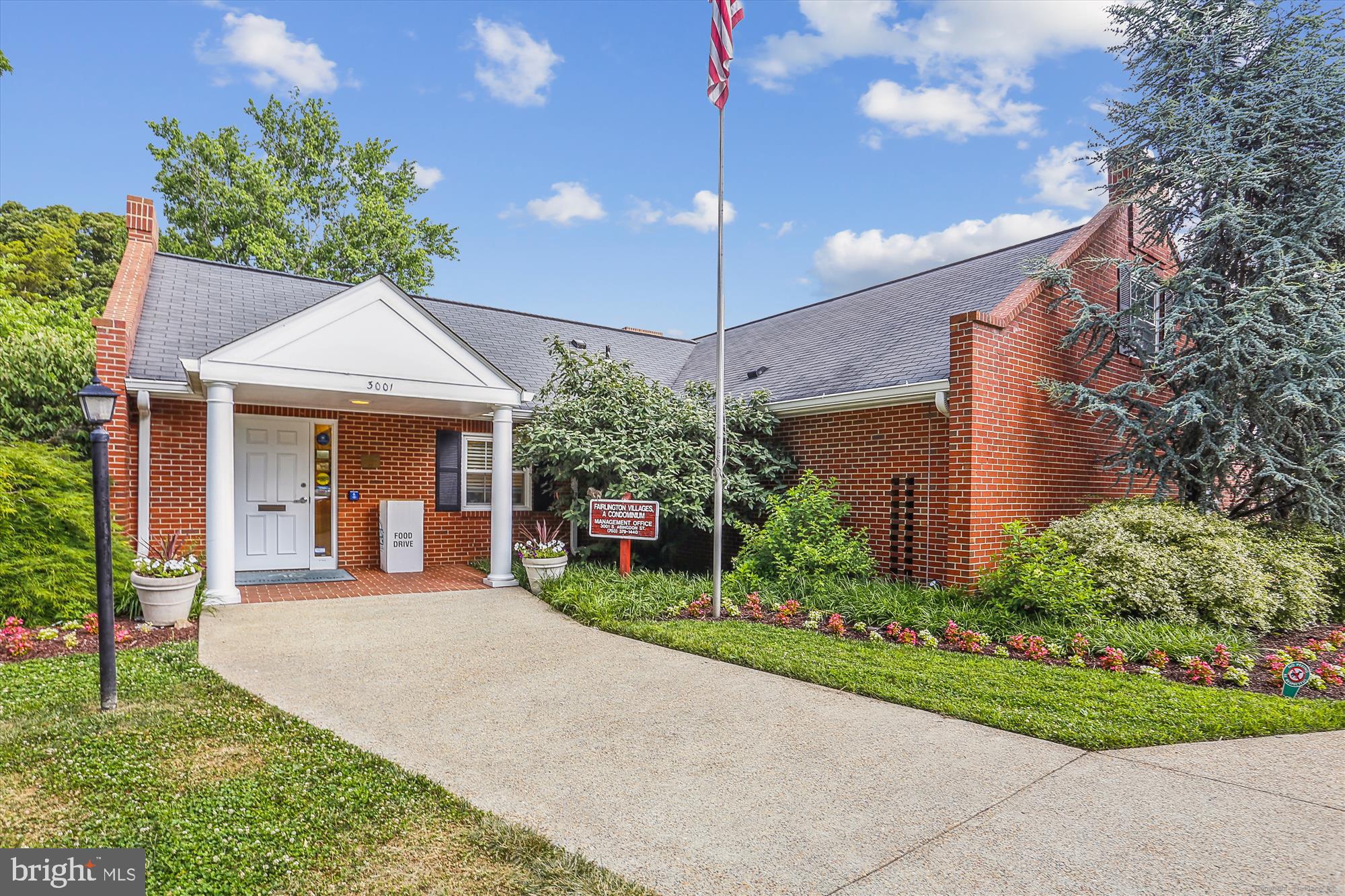 FAIRLINGTON VILLAGES - Residential