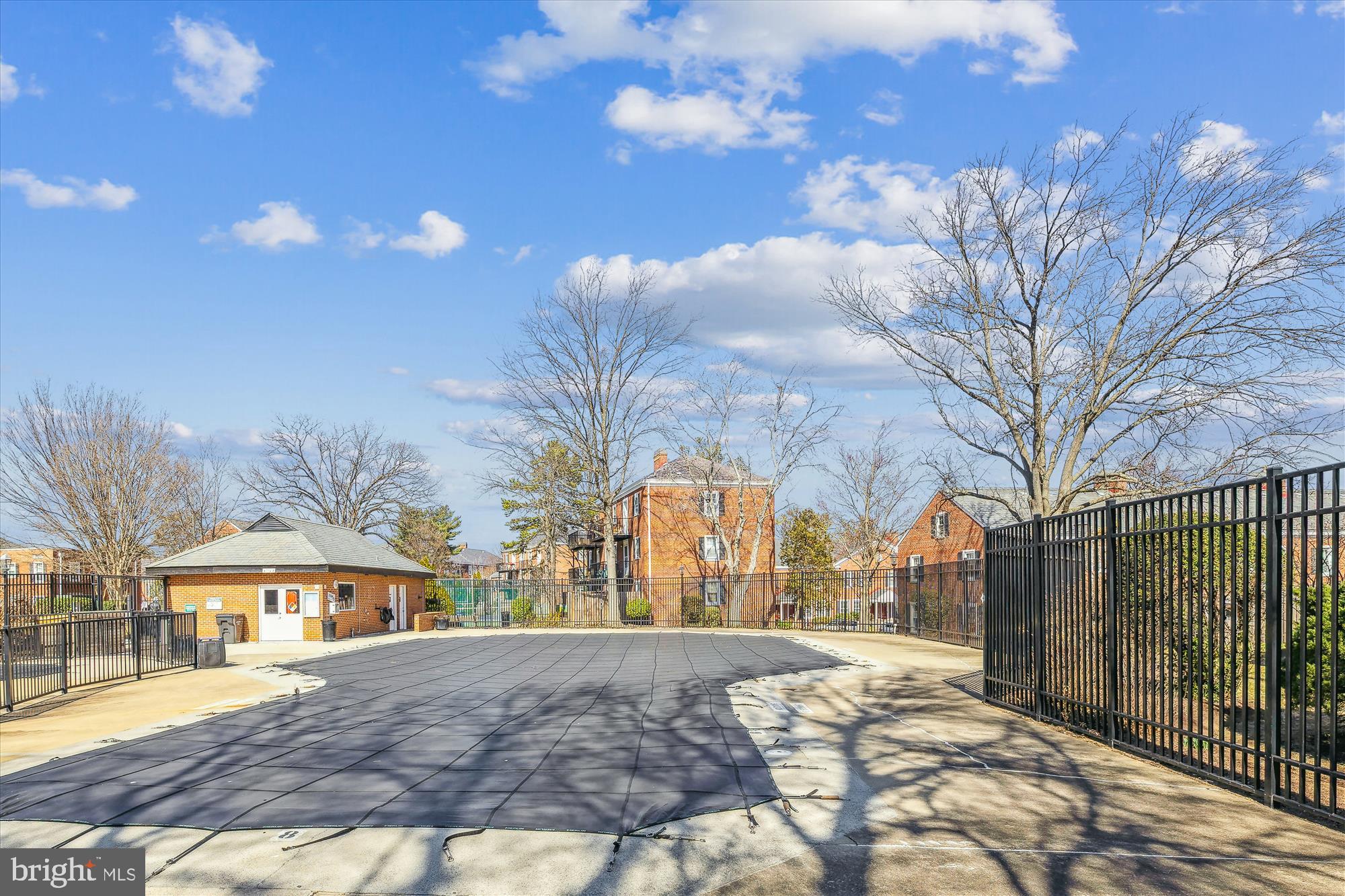 FAIRLINGTON VILLAGES - Residential