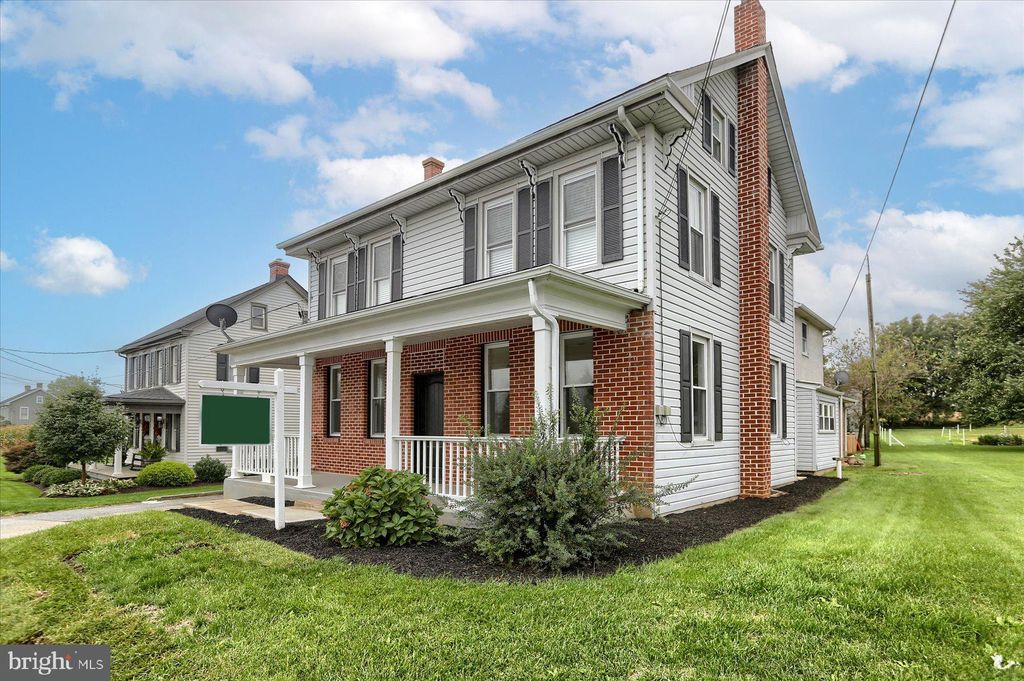 Photo of 1977 Division Highway, EPHRATA, PA 17522 (MLS # PALA2087512)
