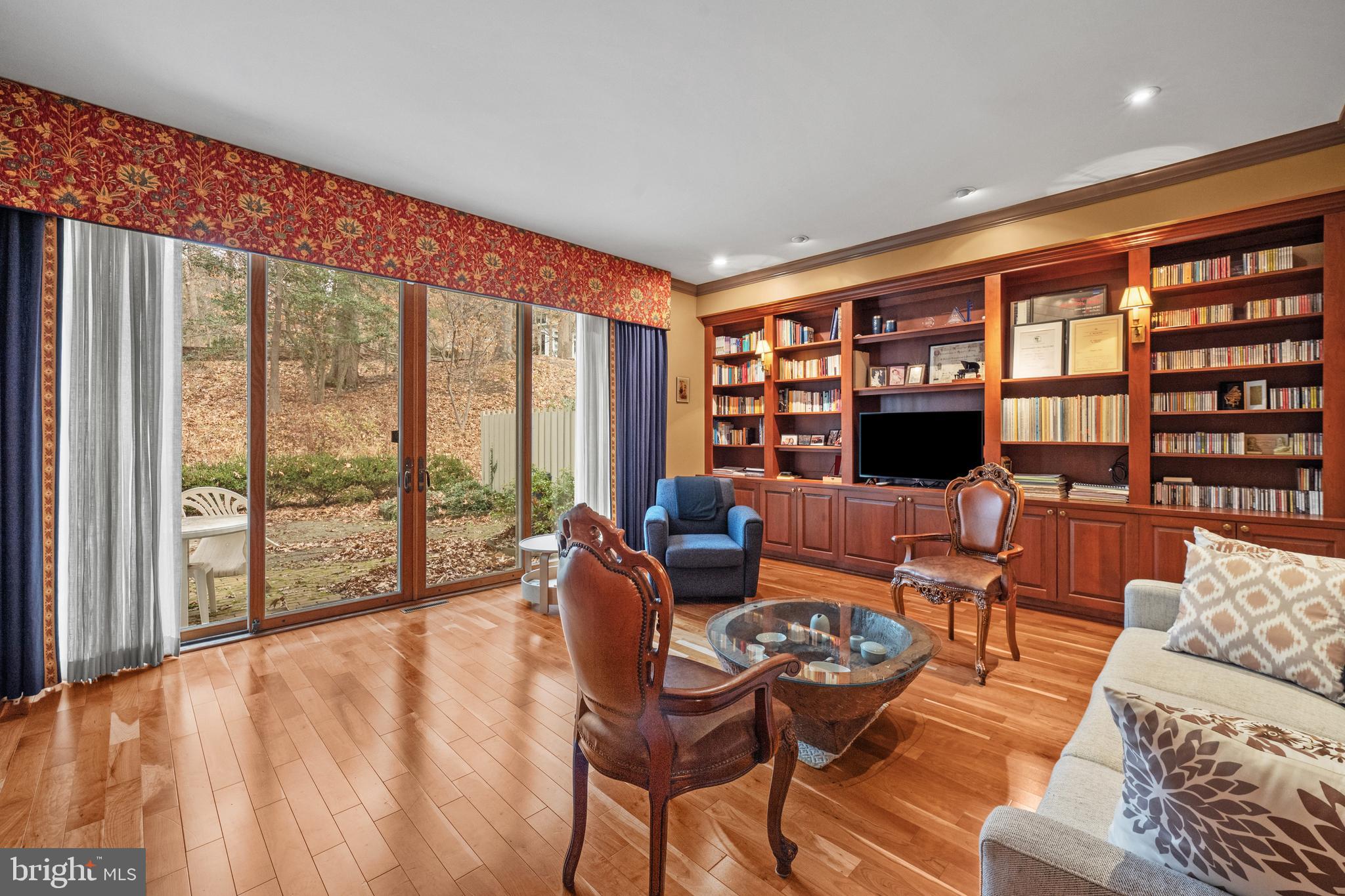 VILLAGE OF CROSS KEYS - Residential