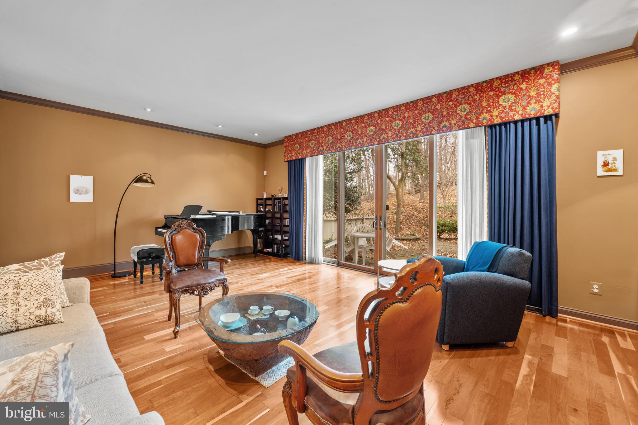 VILLAGE OF CROSS KEYS - Residential