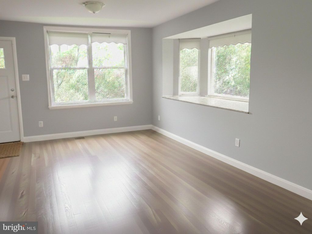 Photo of 5035 Sargent Road NE, WASHINGTON, DC 20017 (MLS # DCDC2248136)