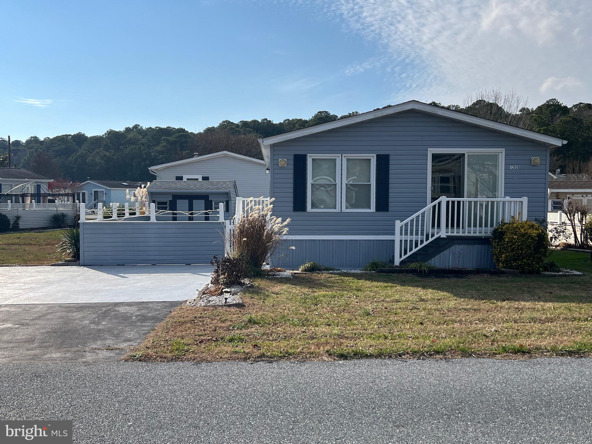 12020 ASSATEAGUE WAY