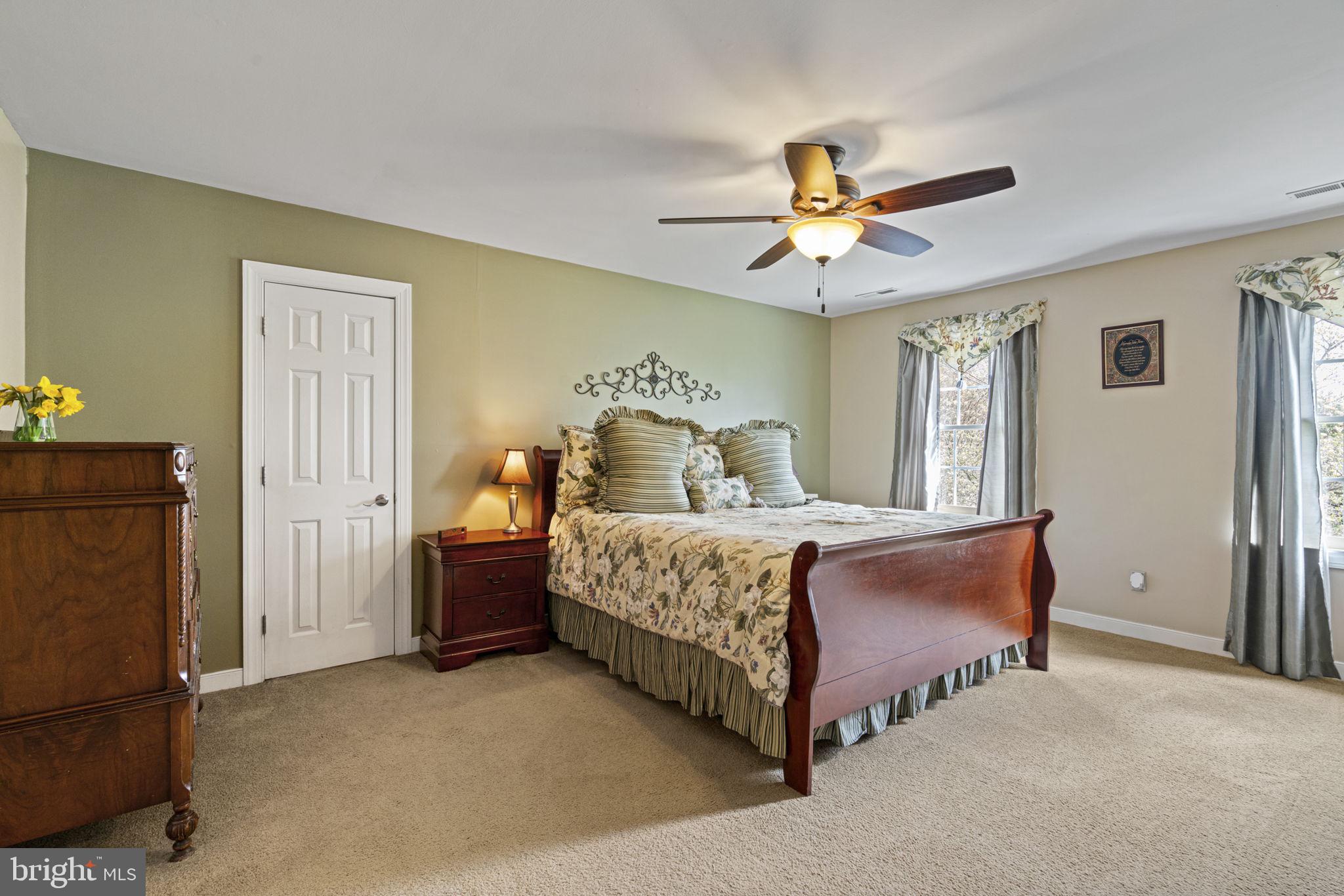 WOODLAWN - Residential