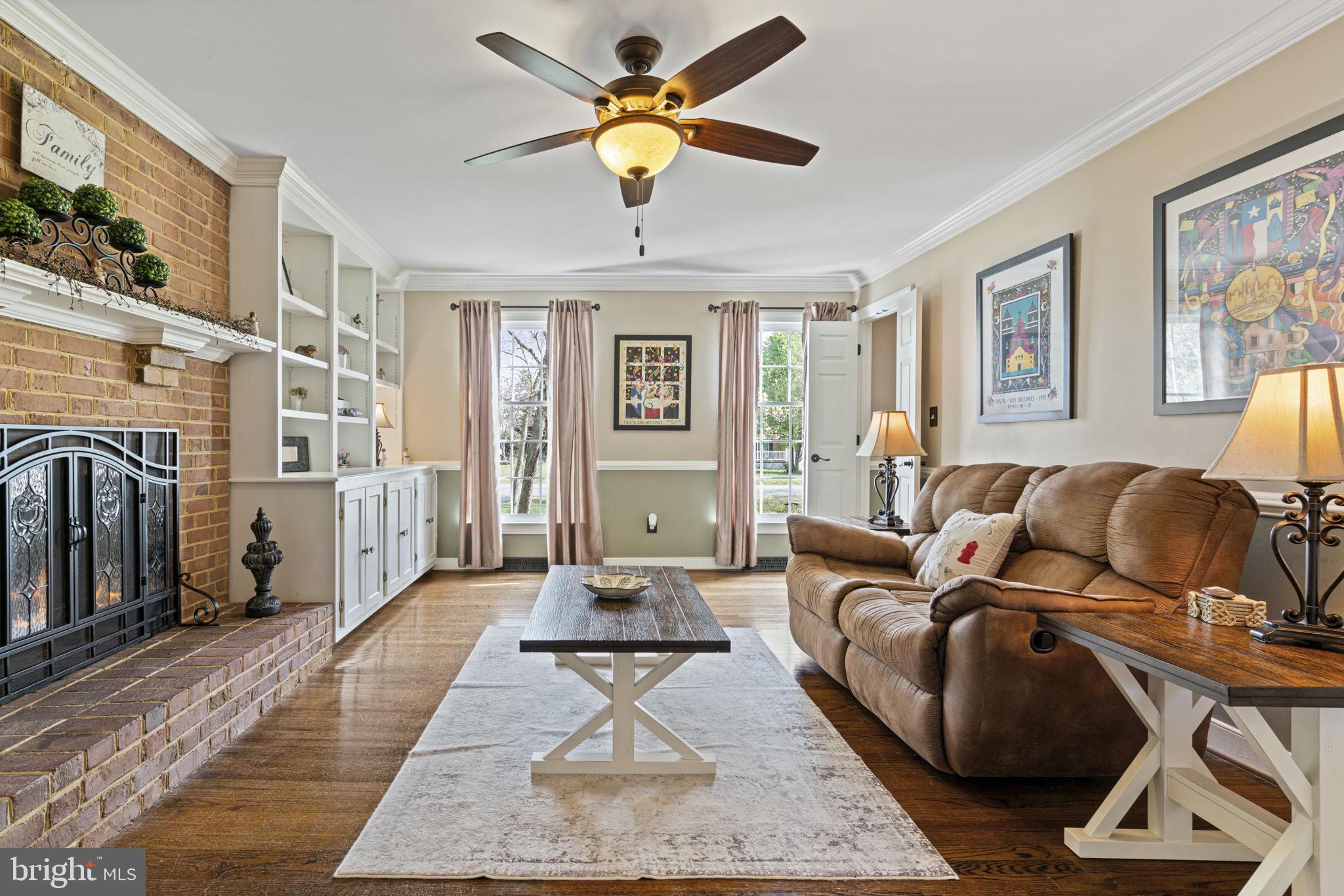 WOODLAWN - Residential