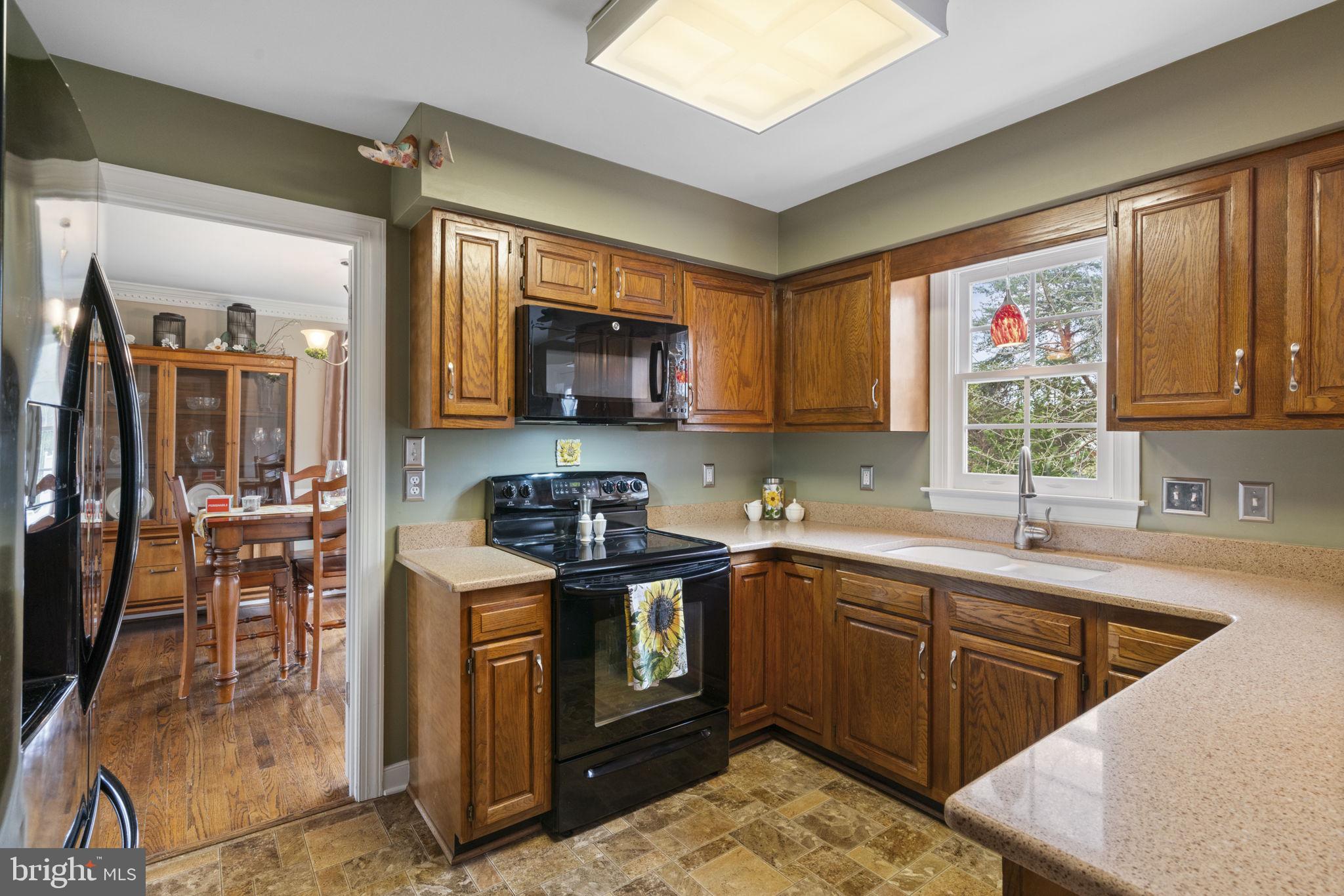 WOODLAWN - Residential