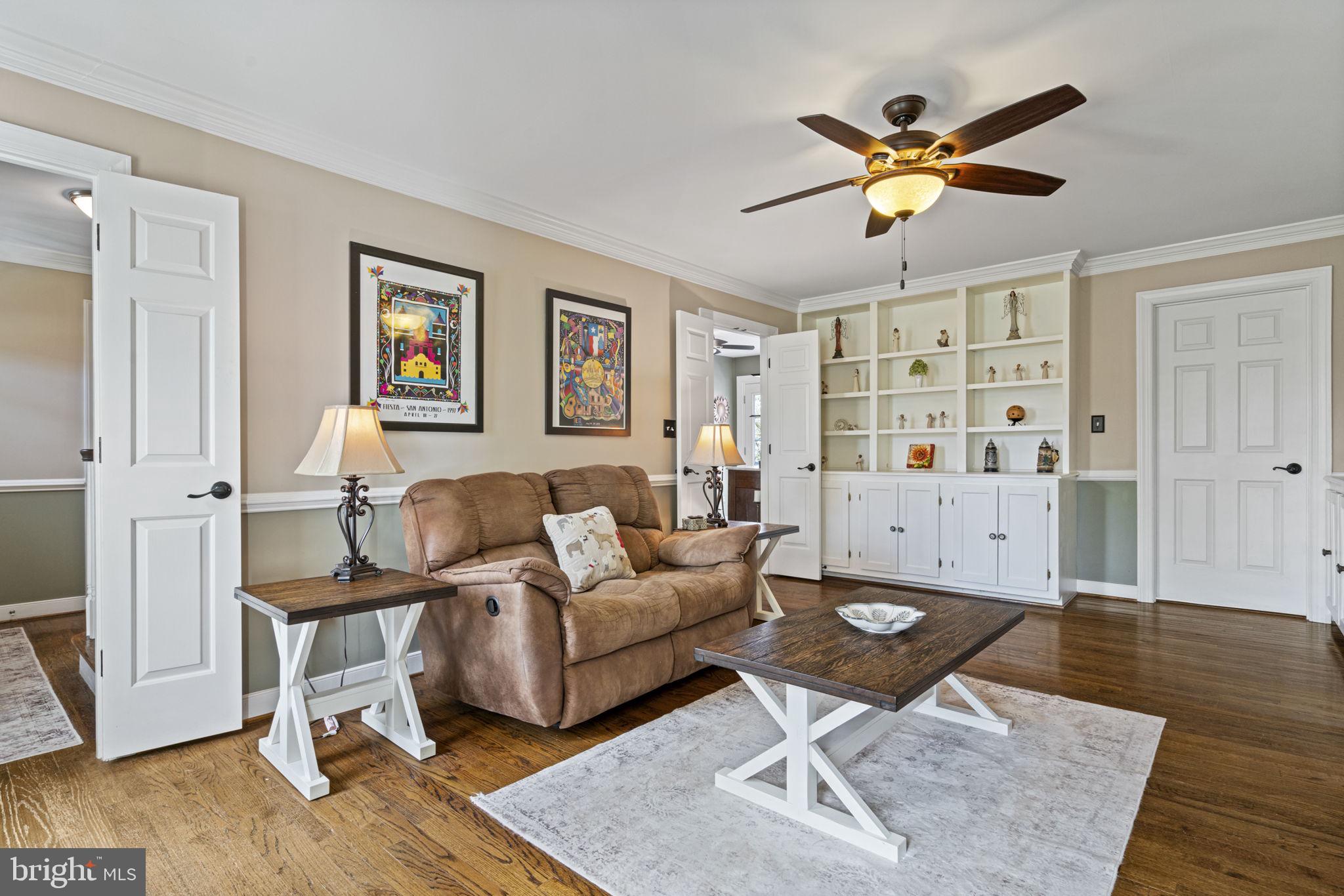 WOODLAWN - Residential