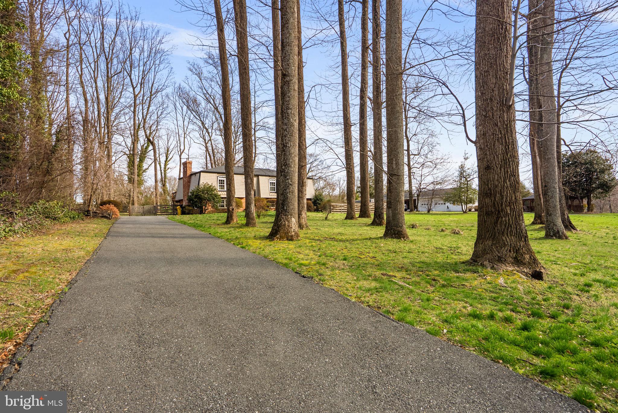 HARDESTY ESTATES - Residential