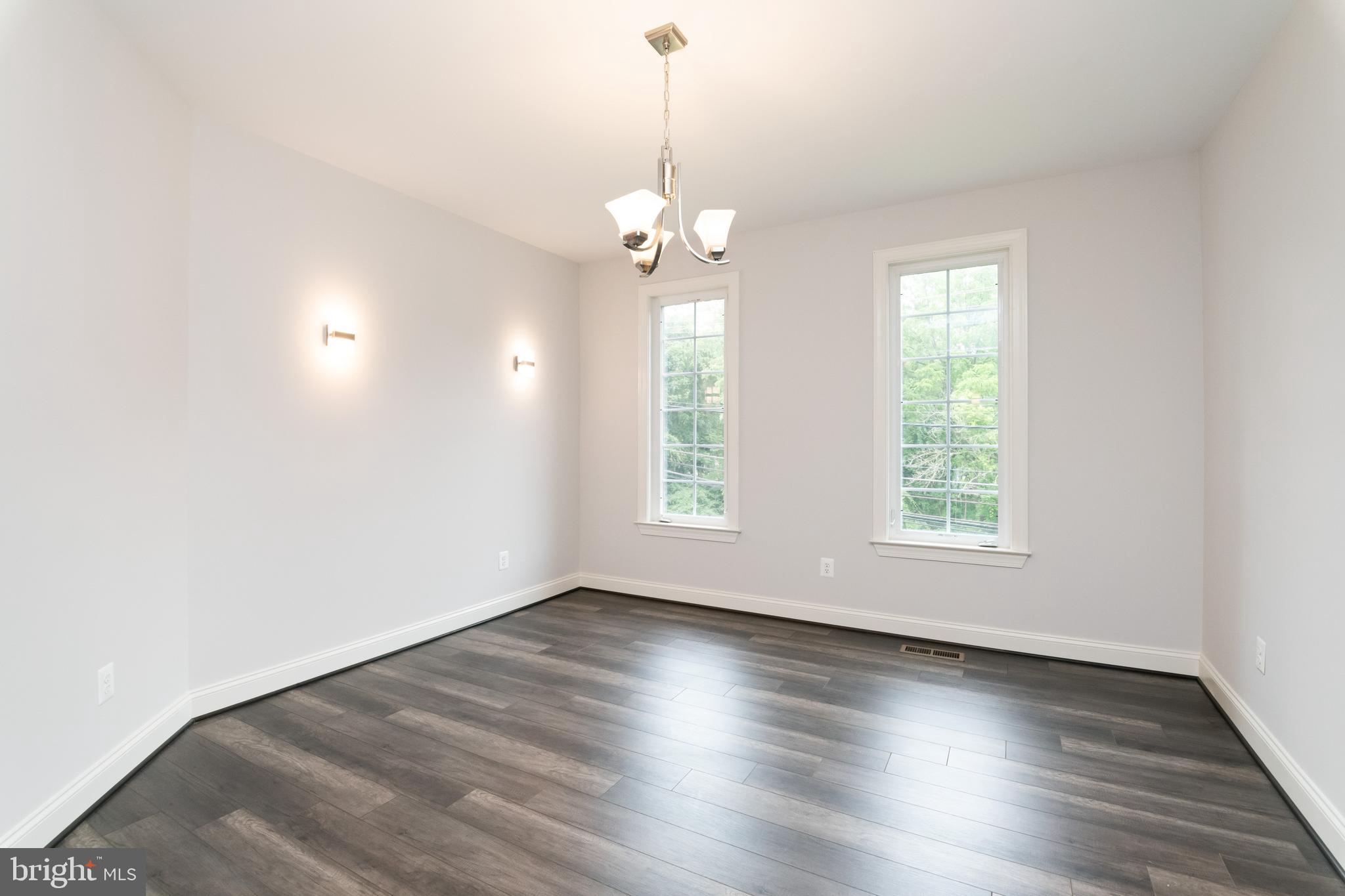 OWINGS MILLS - Residential