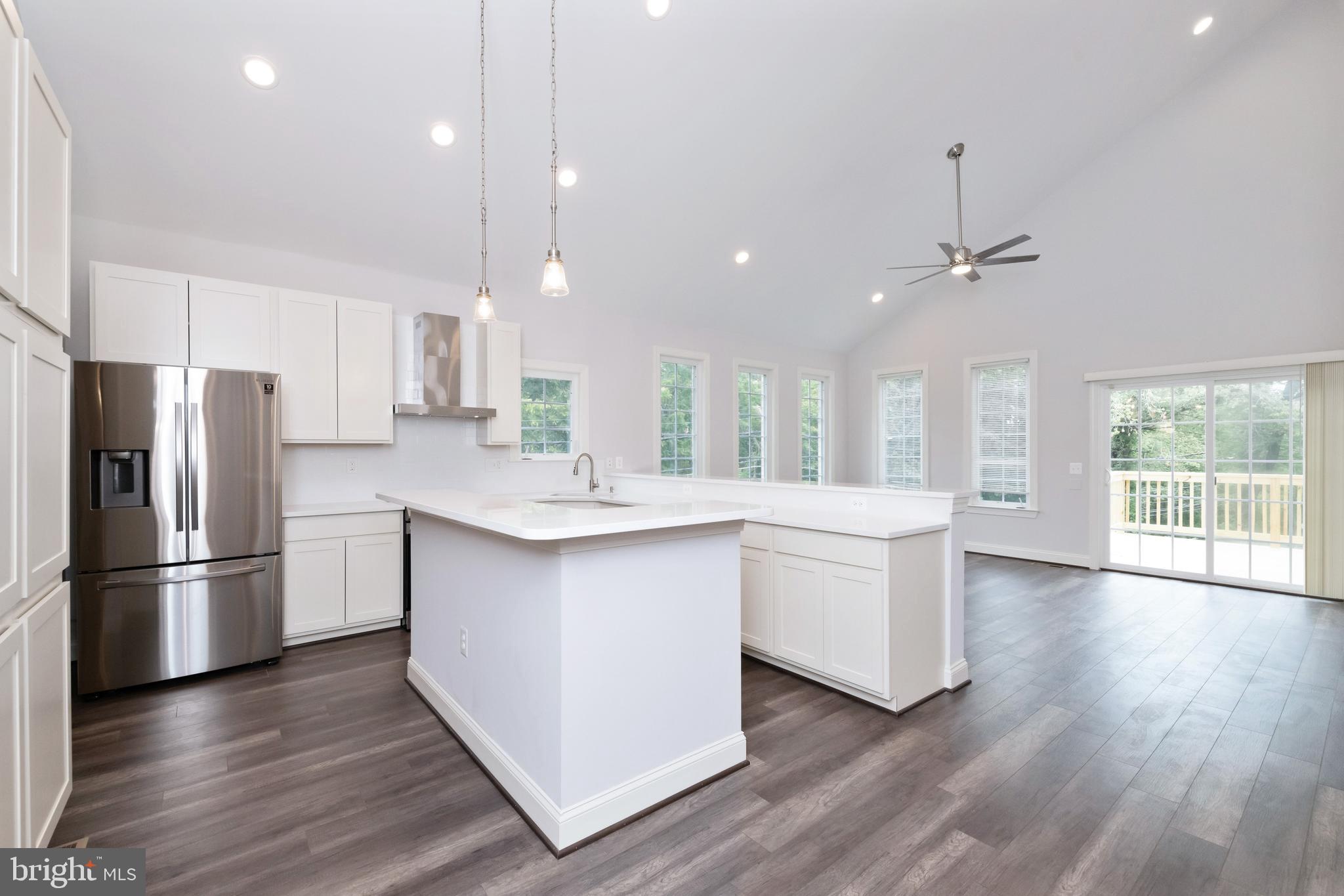 OWINGS MILLS - Residential