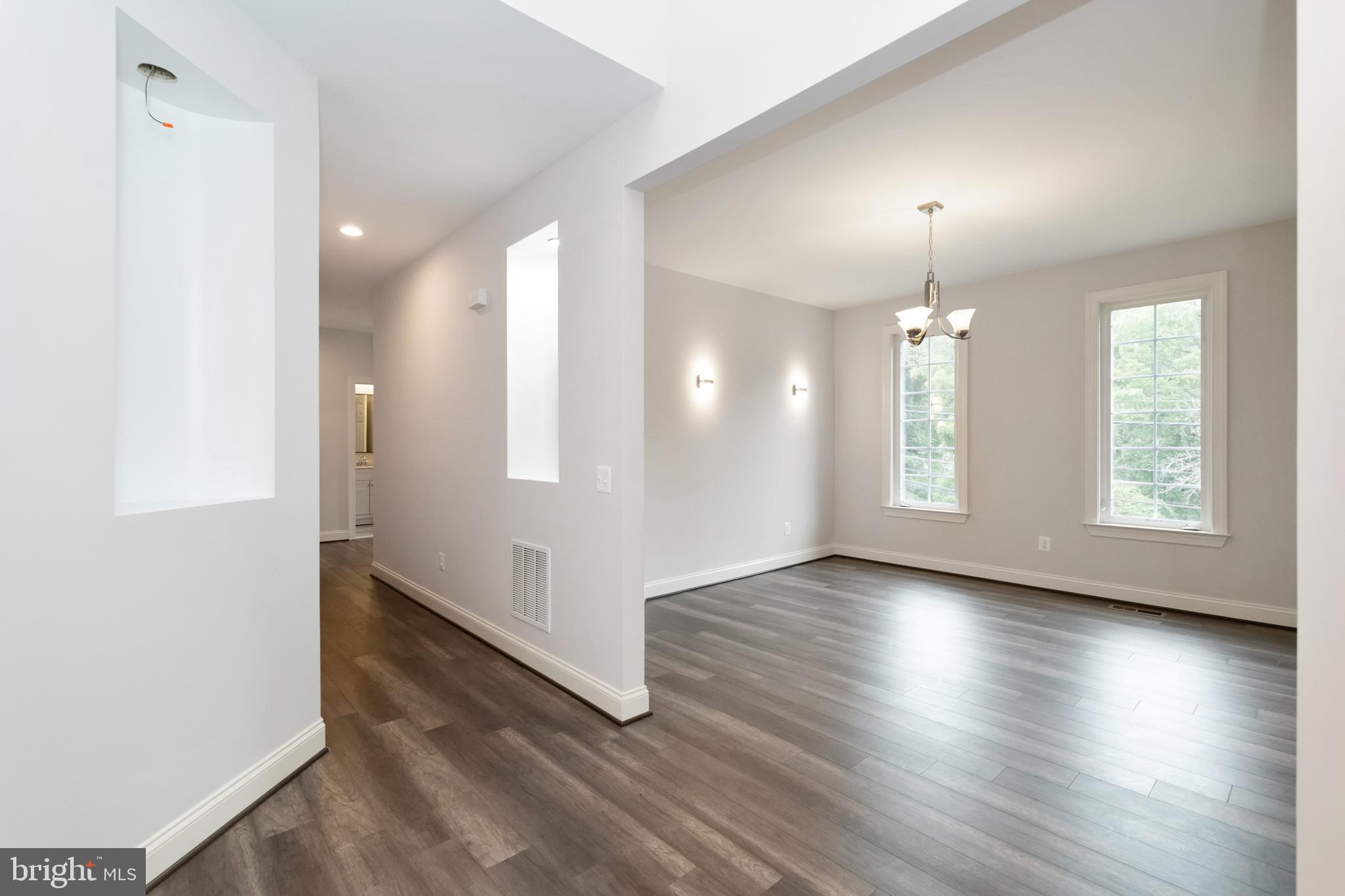 OWINGS MILLS - Residential