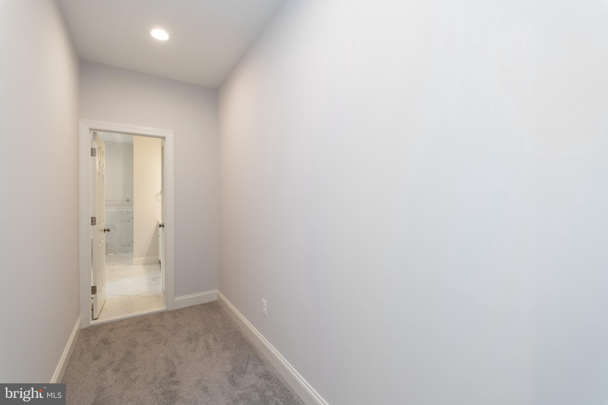 OWINGS MILLS - Residential