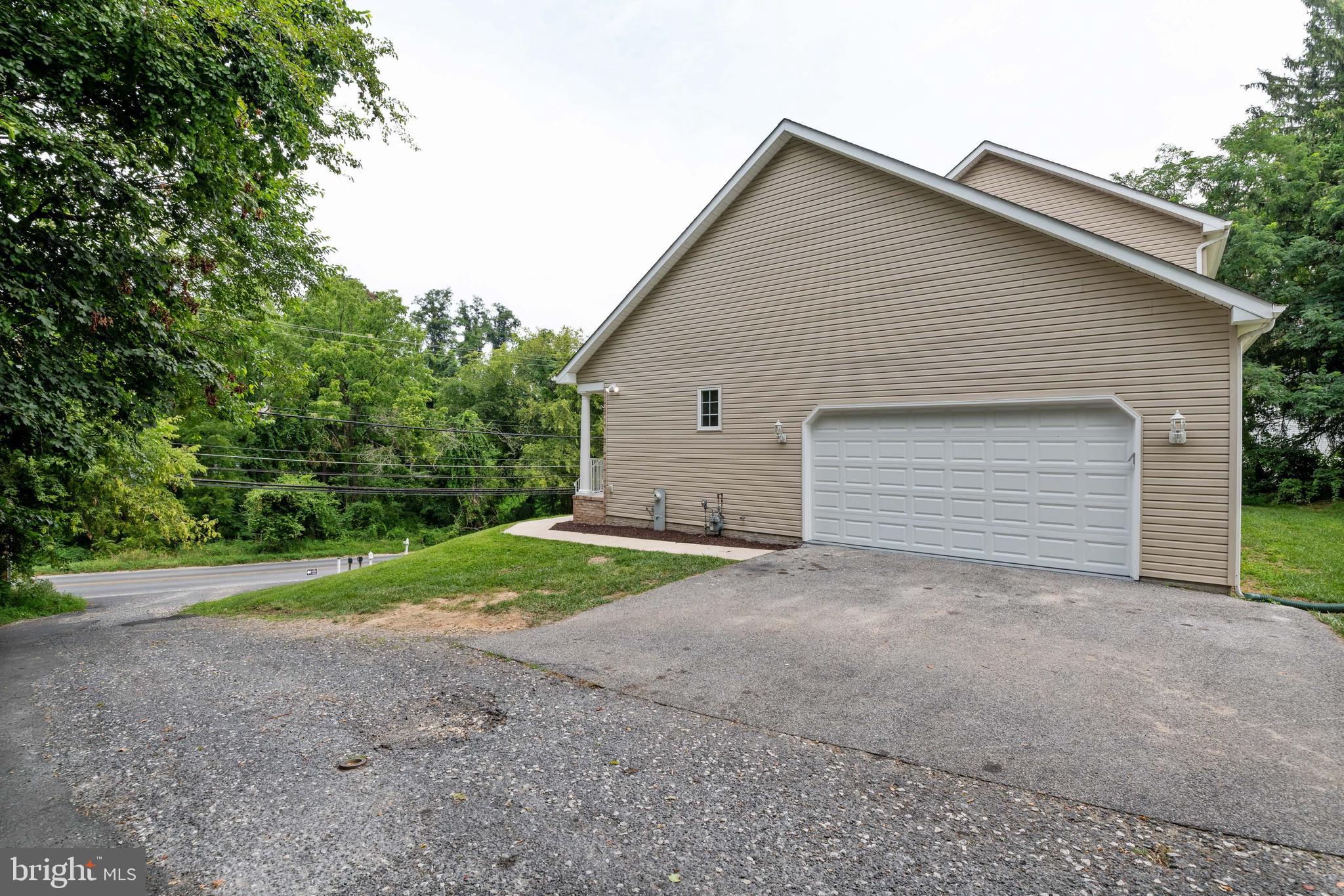 OWINGS MILLS - Residential