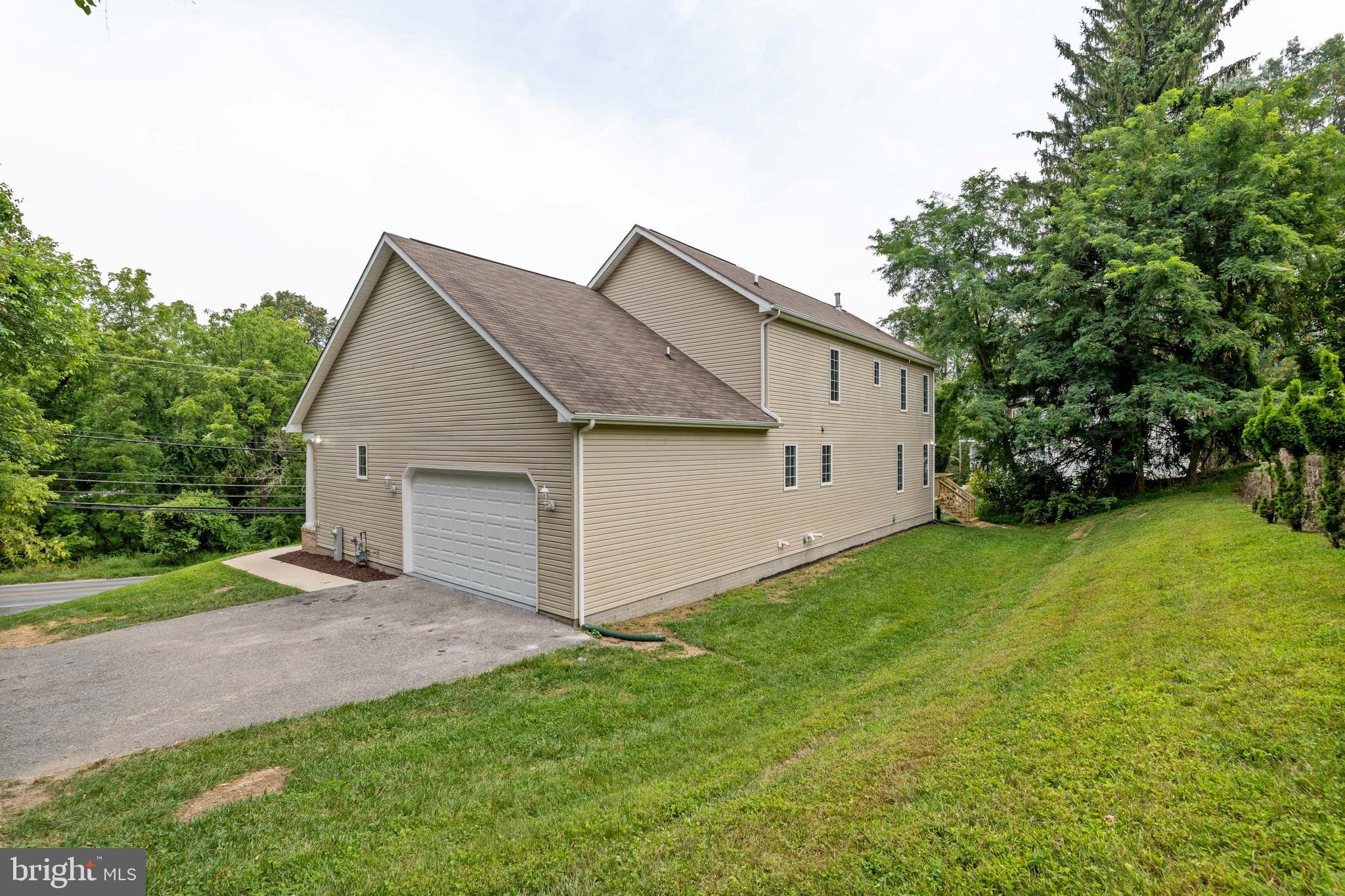 OWINGS MILLS - Residential