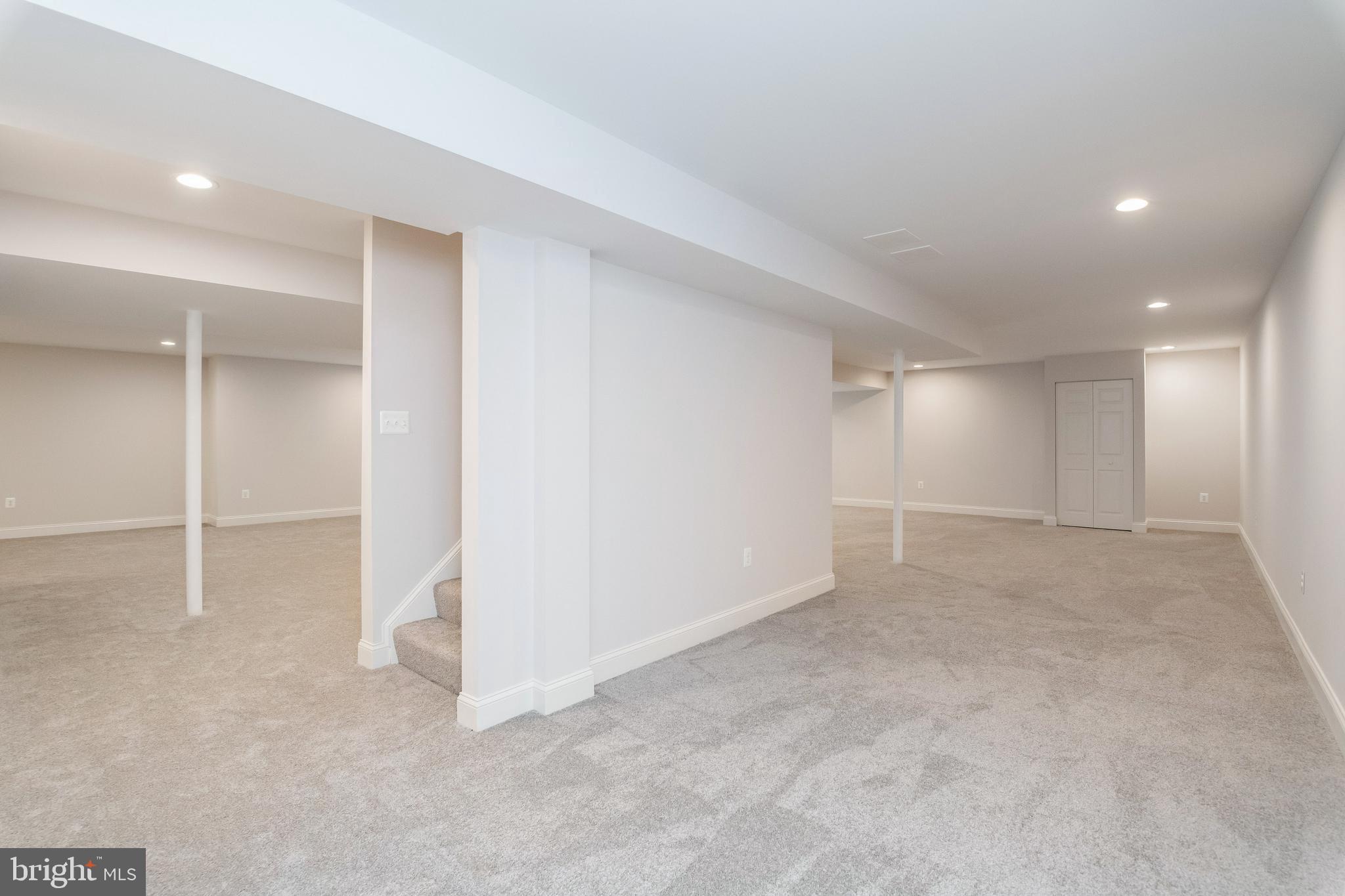 OWINGS MILLS - Residential