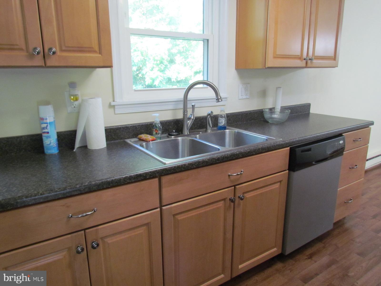 CEDAR COVE - Residential Lease