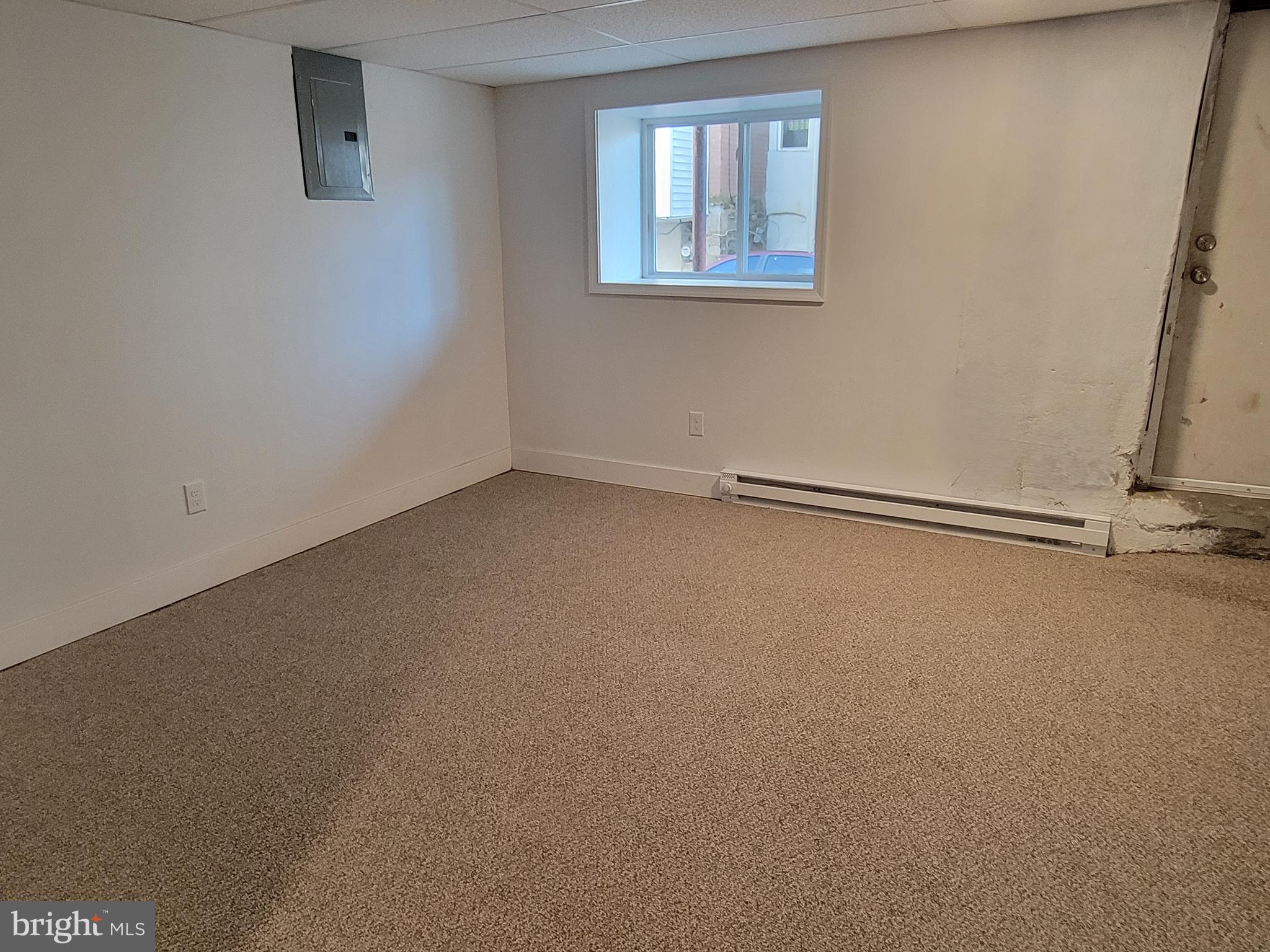 WEST OAK LANE - Residential