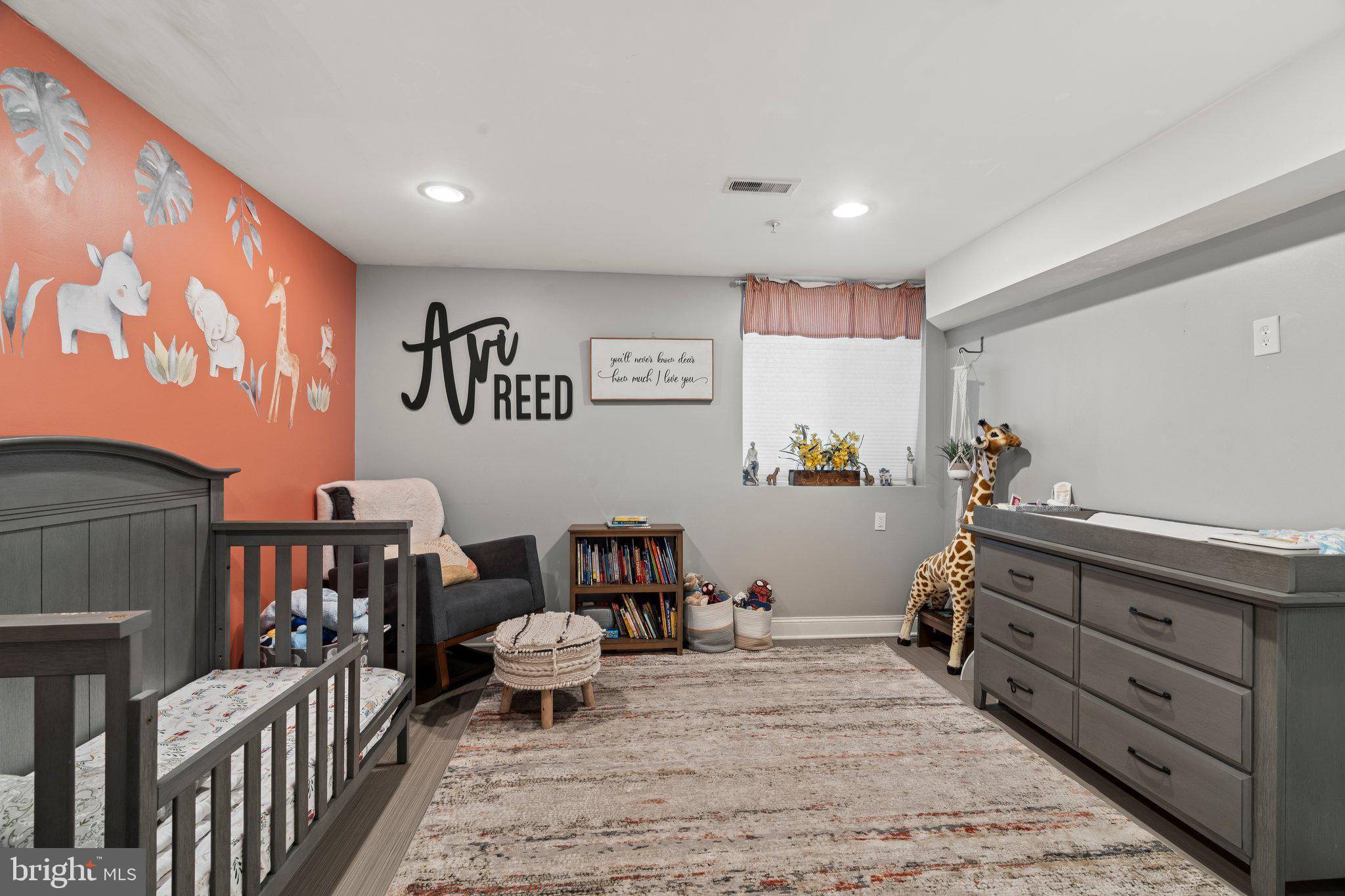 GRADUATE HOSPITAL - Residential Lease