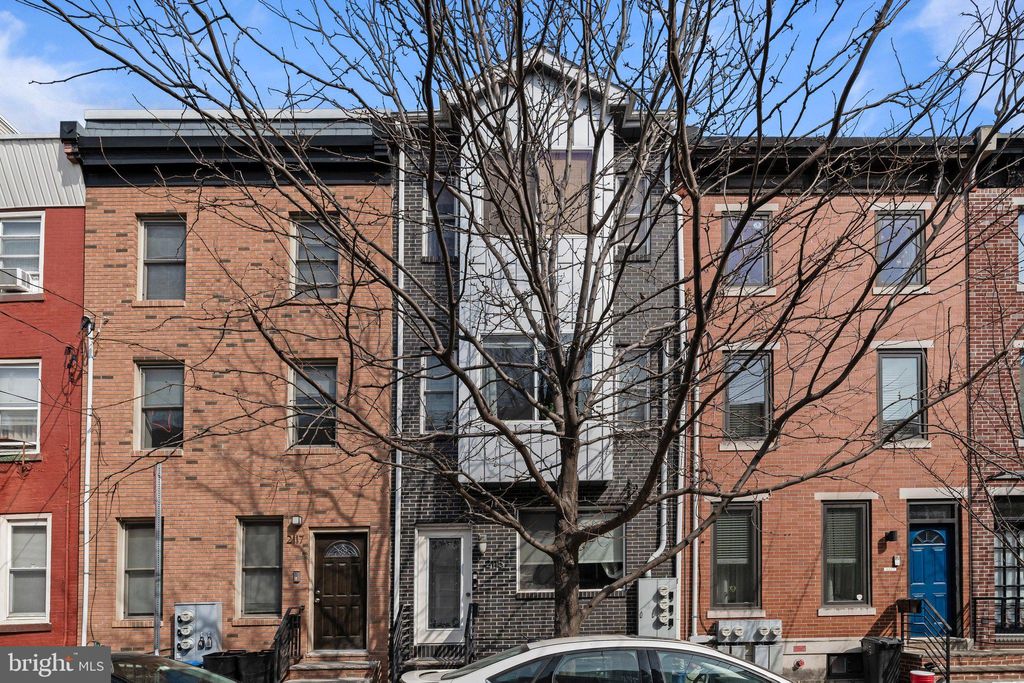 Photo of 2115 Carpenter Street #1, PHILADELPHIA, PA 19146 (MLS # PAPH2538184)